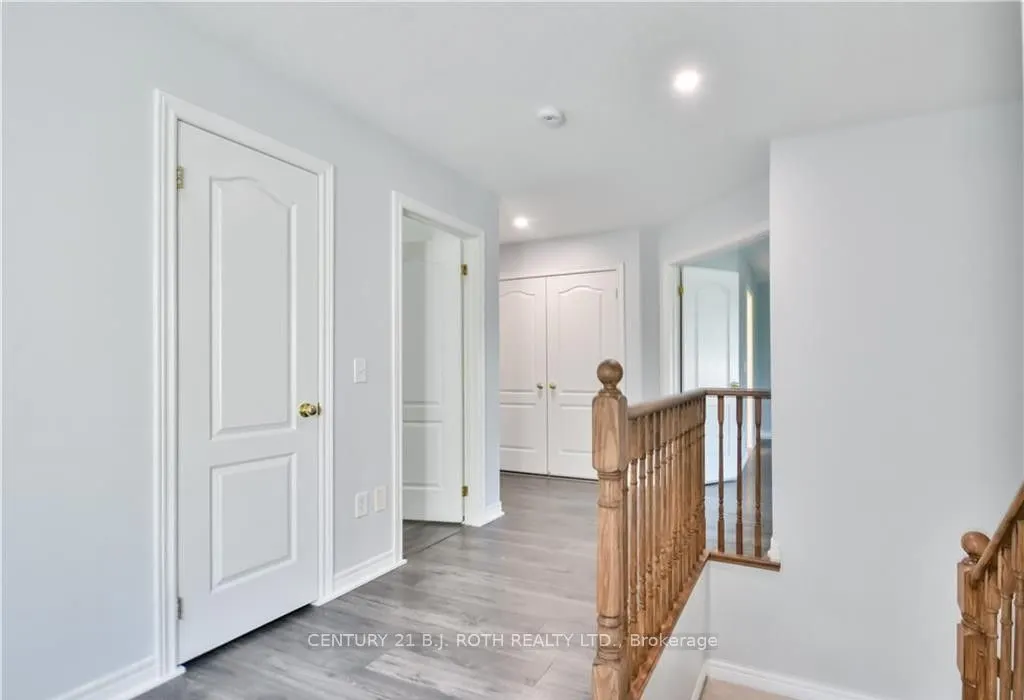 102 ATLANTIS Drive