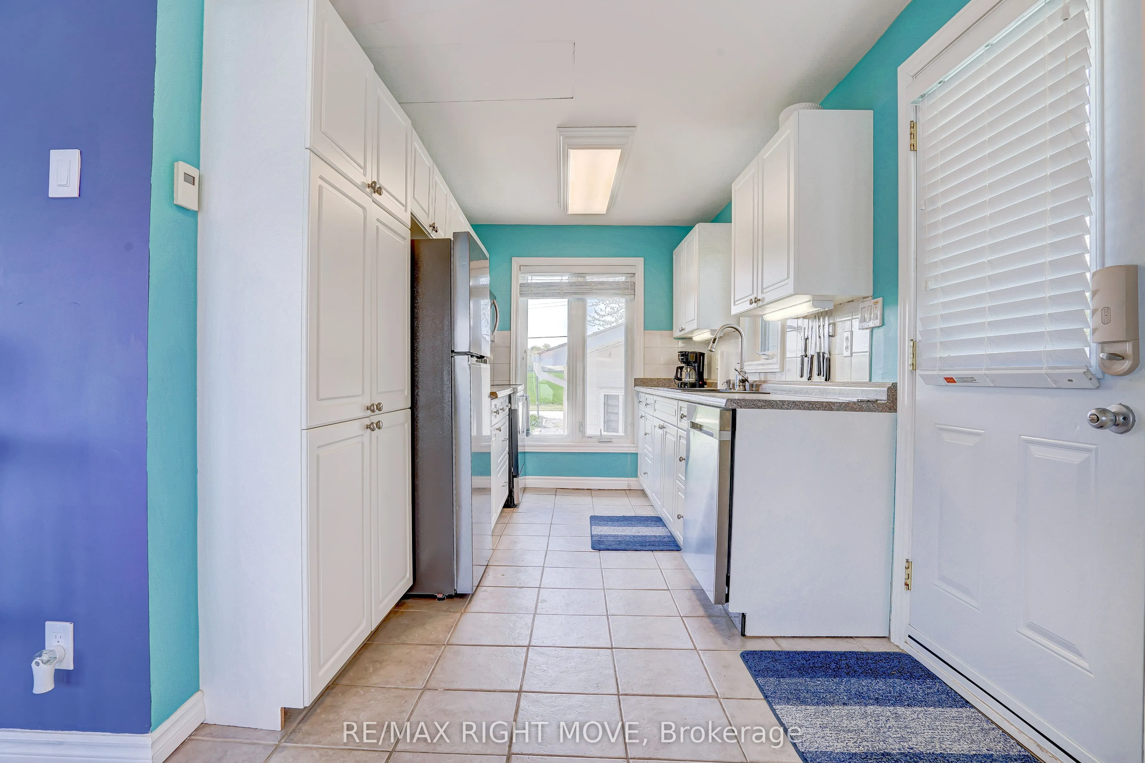 3752 Portage Bay Road