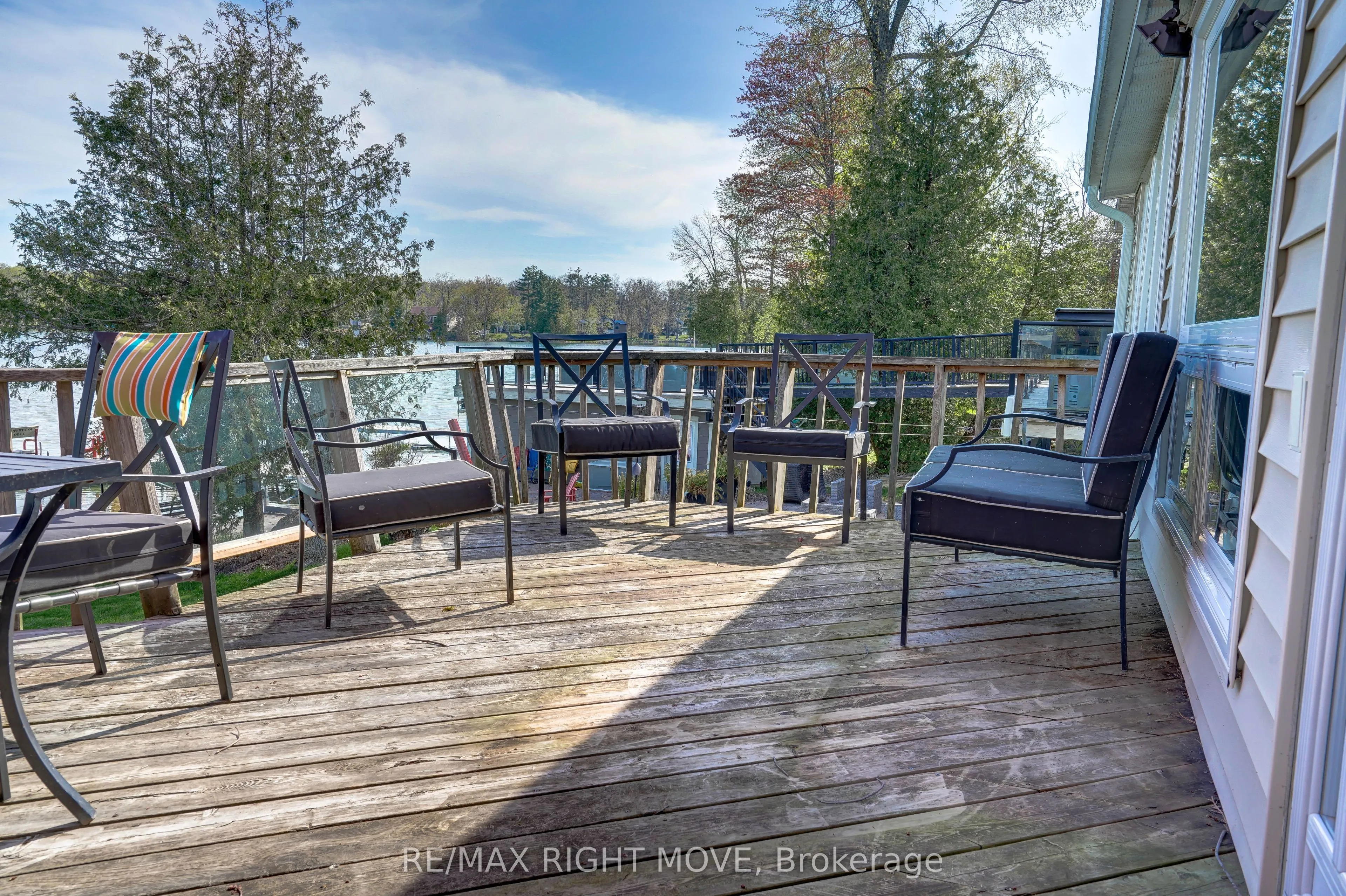 3752 Portage Bay Road