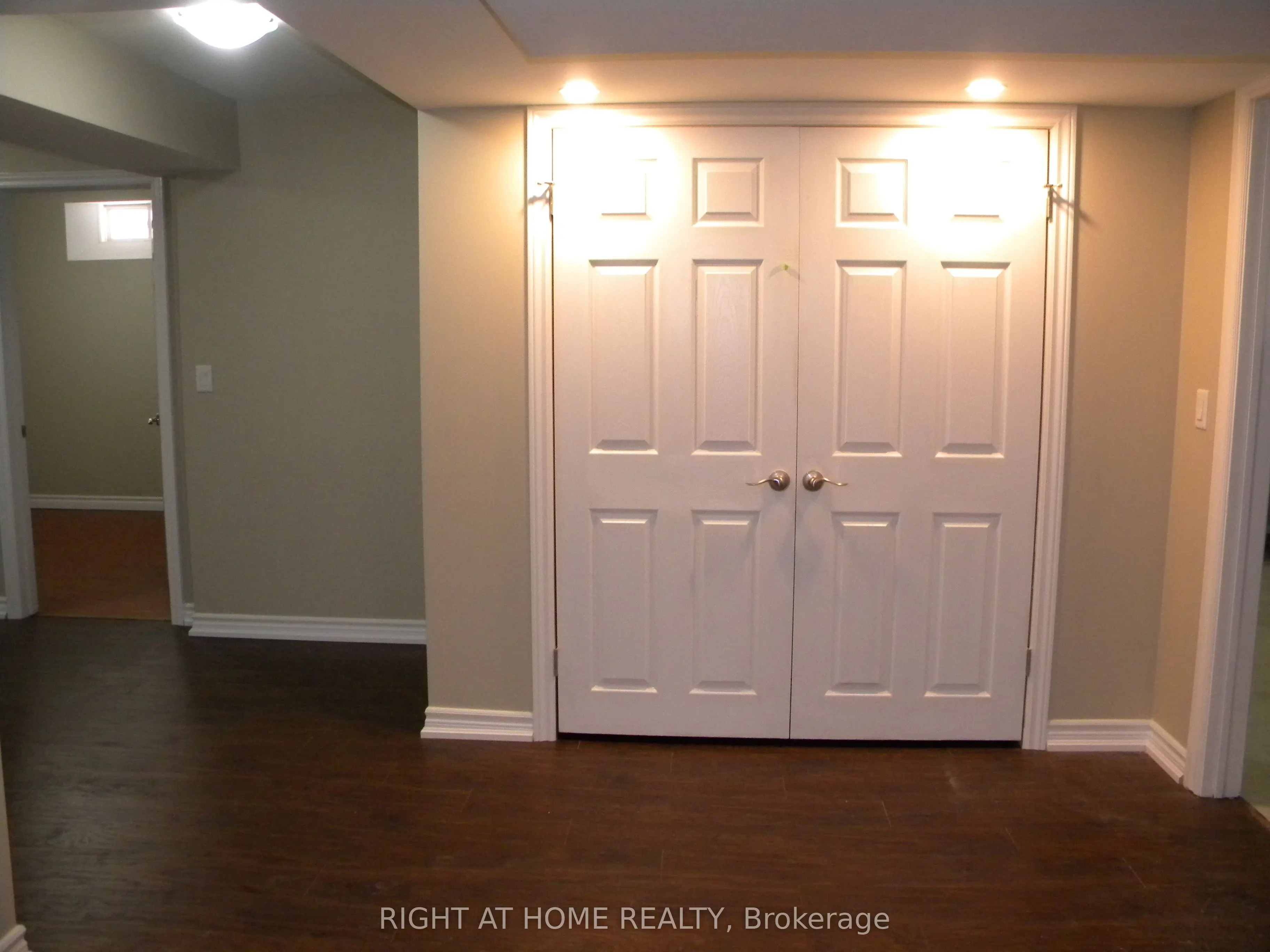 42 Westminster Circle, #B