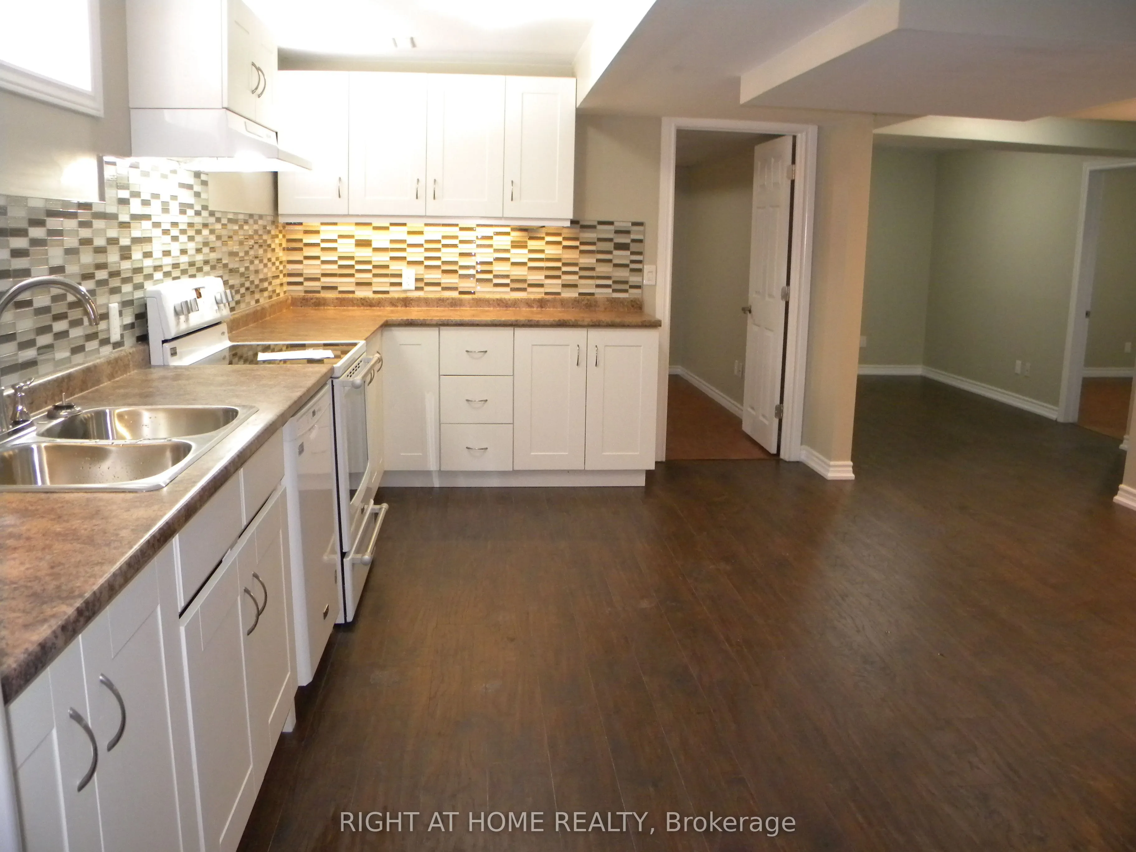 42 Westminster Circle, #B