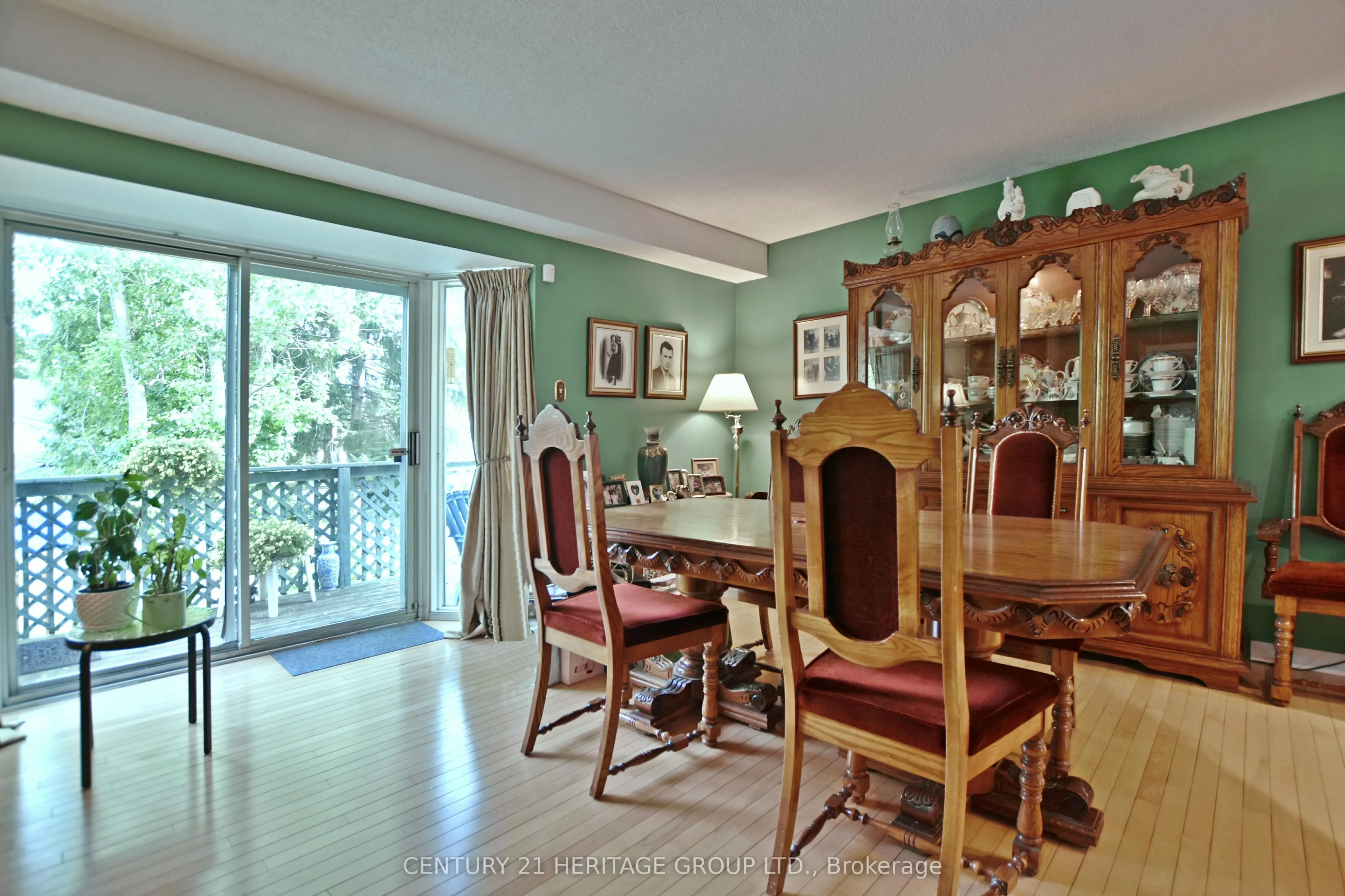 410 Thomas Street, #6
