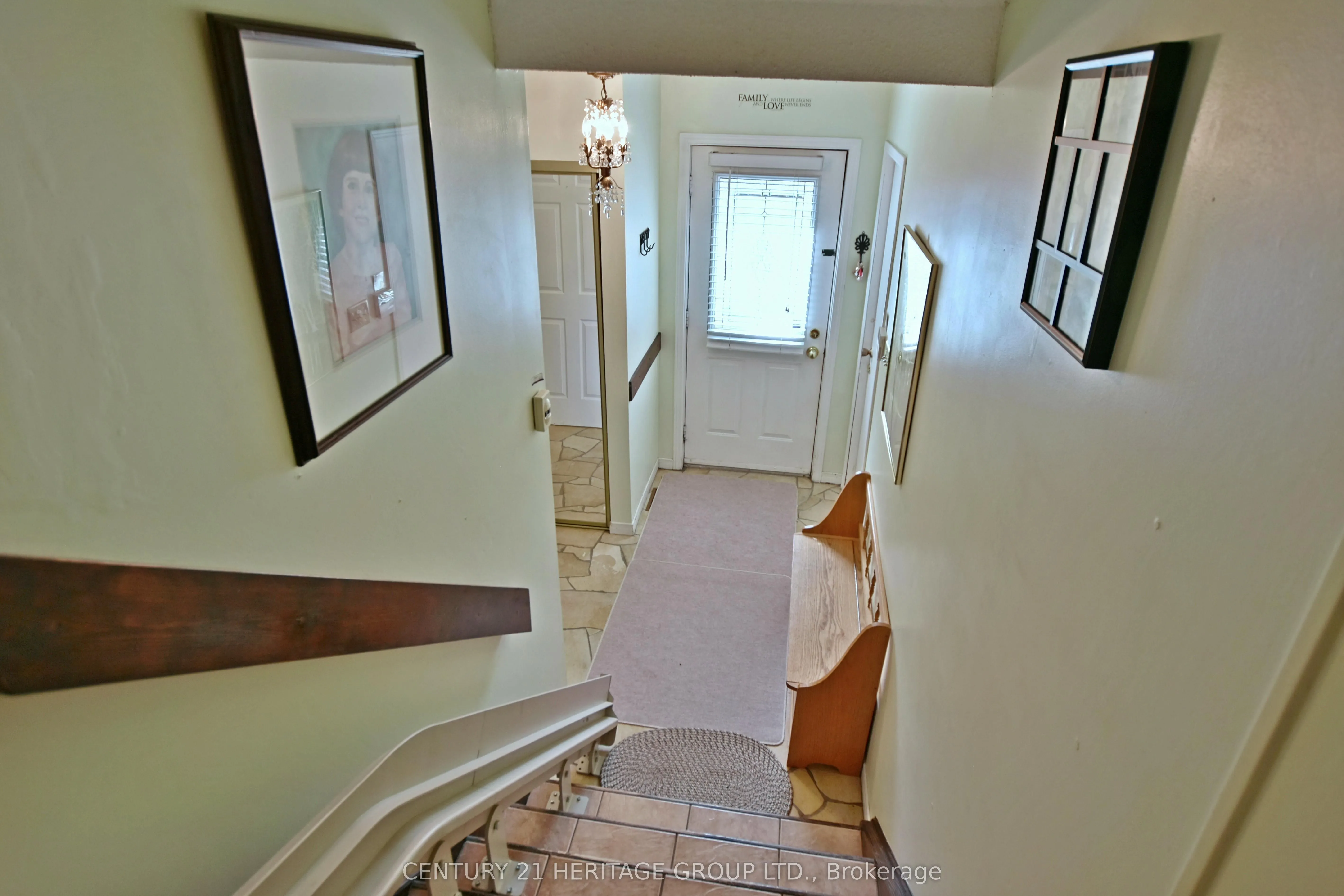410 Thomas Street, #6