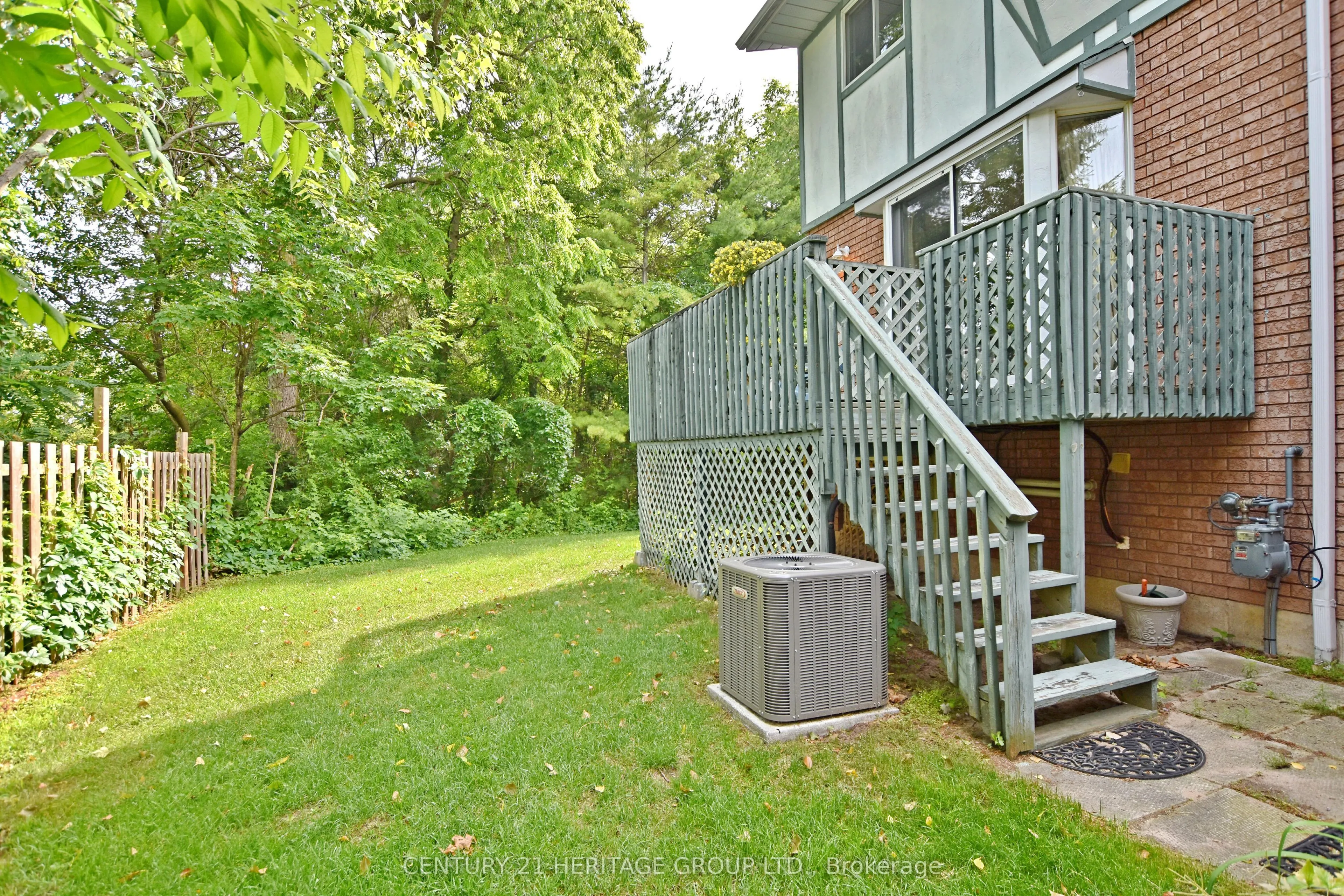 410 Thomas Street, #6