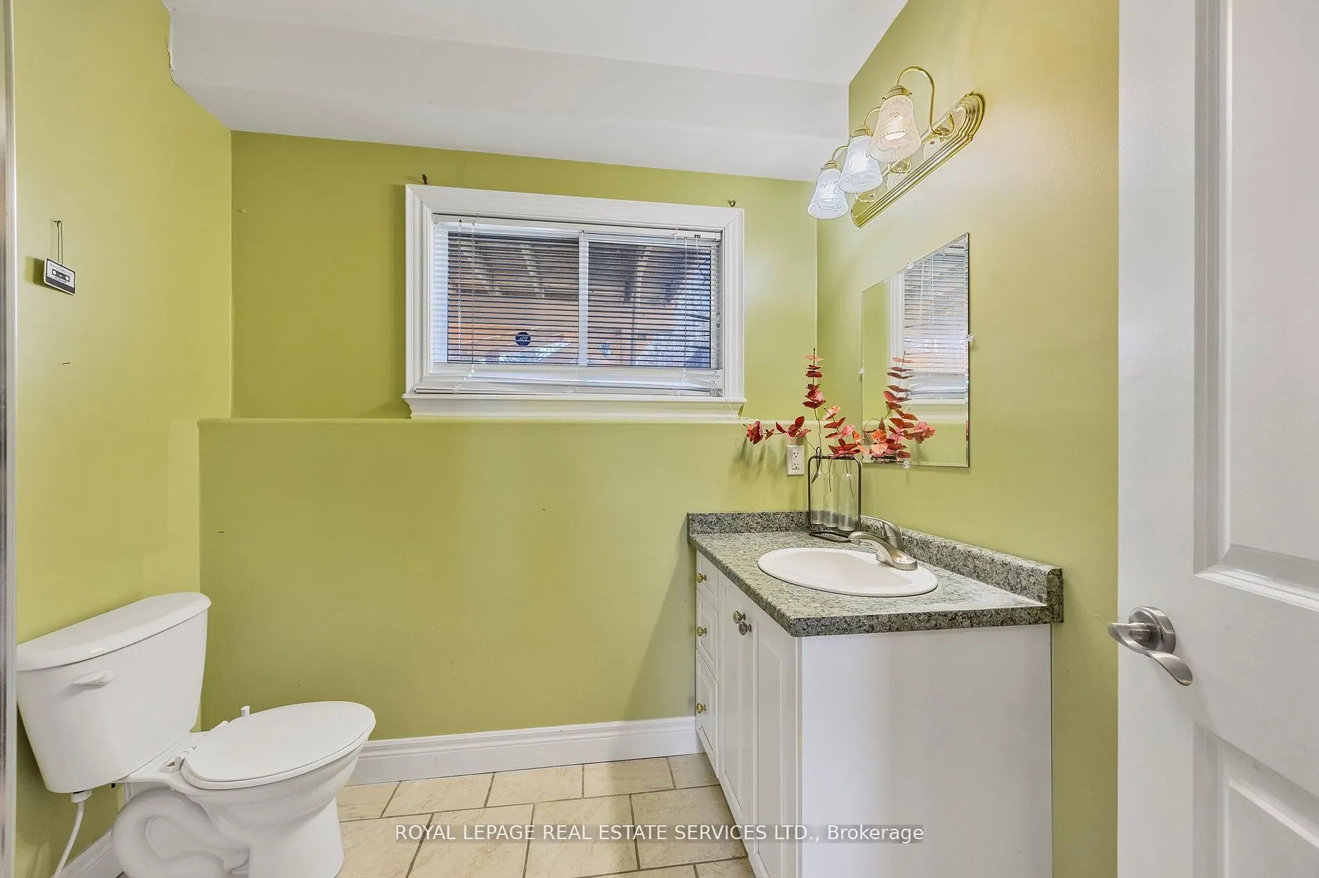 96 46th Street N