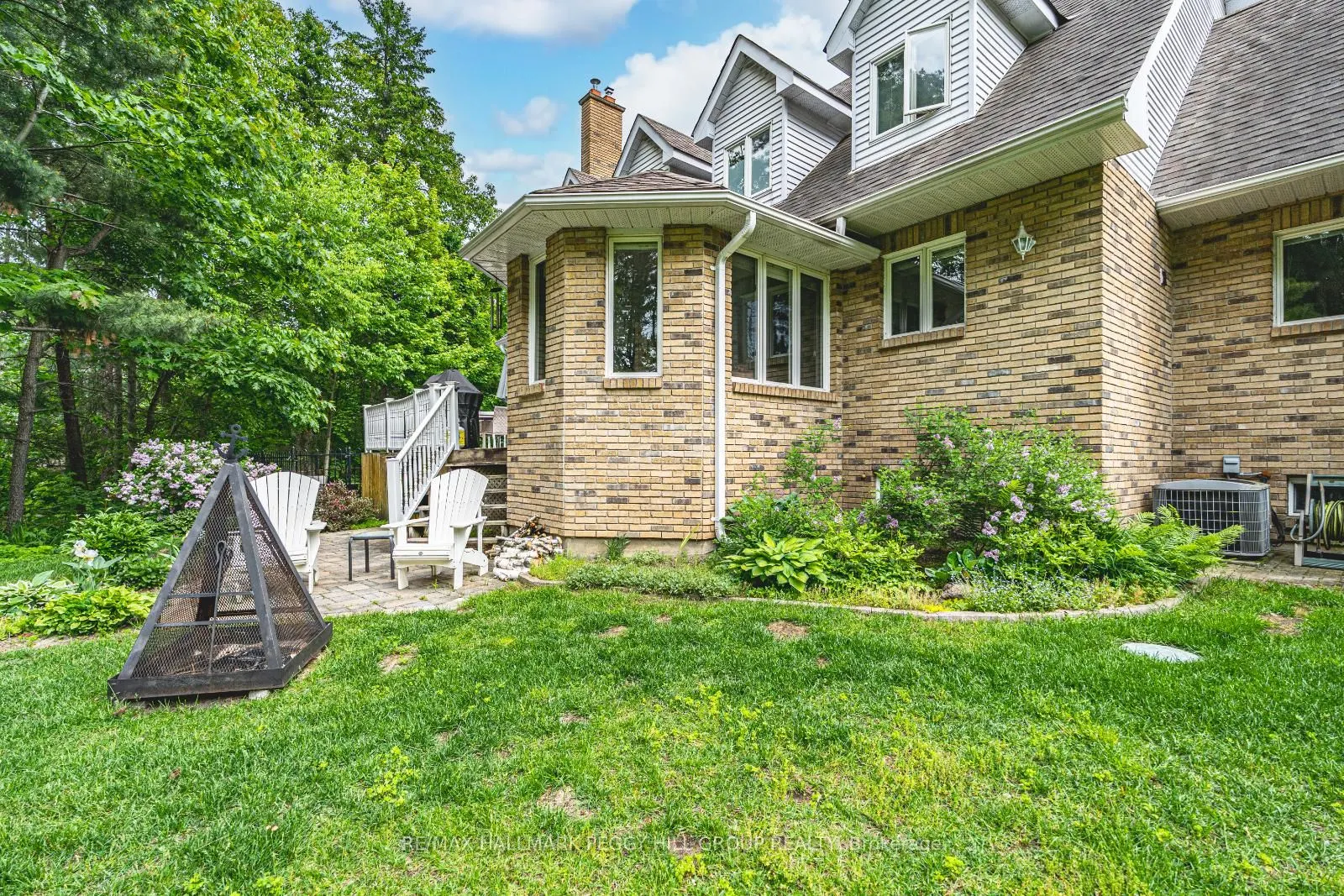 24 Willow Bay Drive