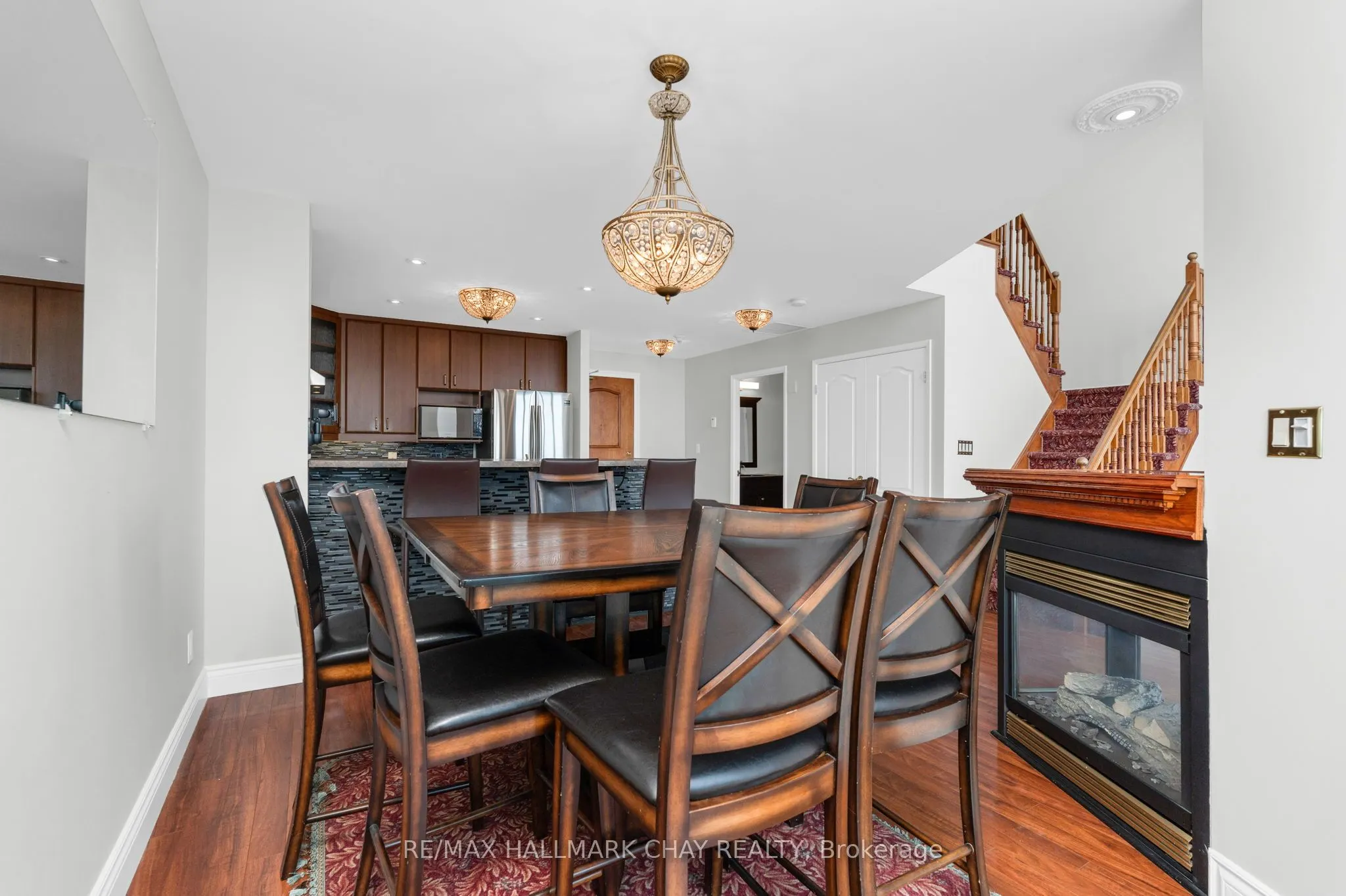 2 TORONTO Street, #910