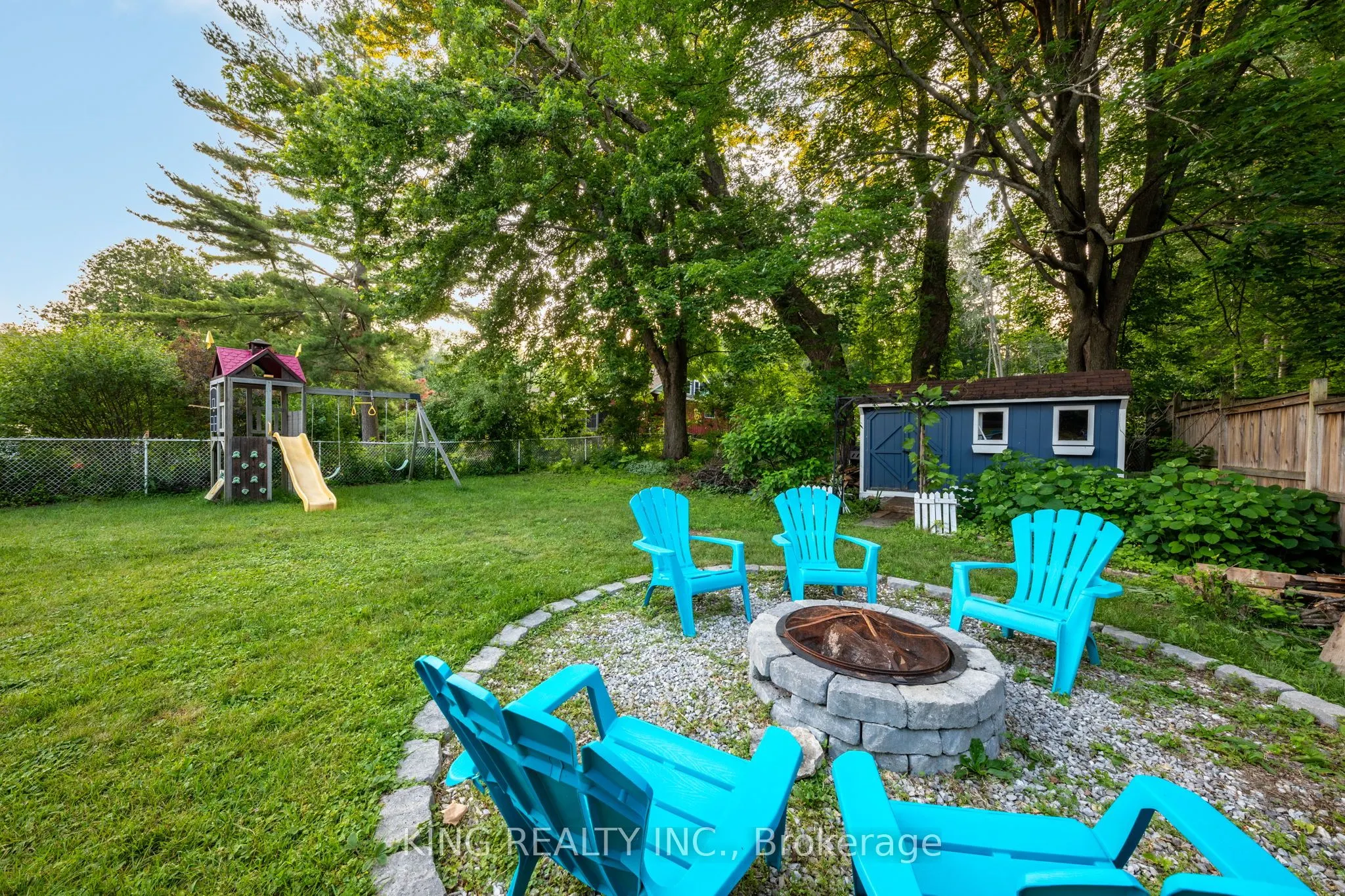 602 CHAMPLAIN Road