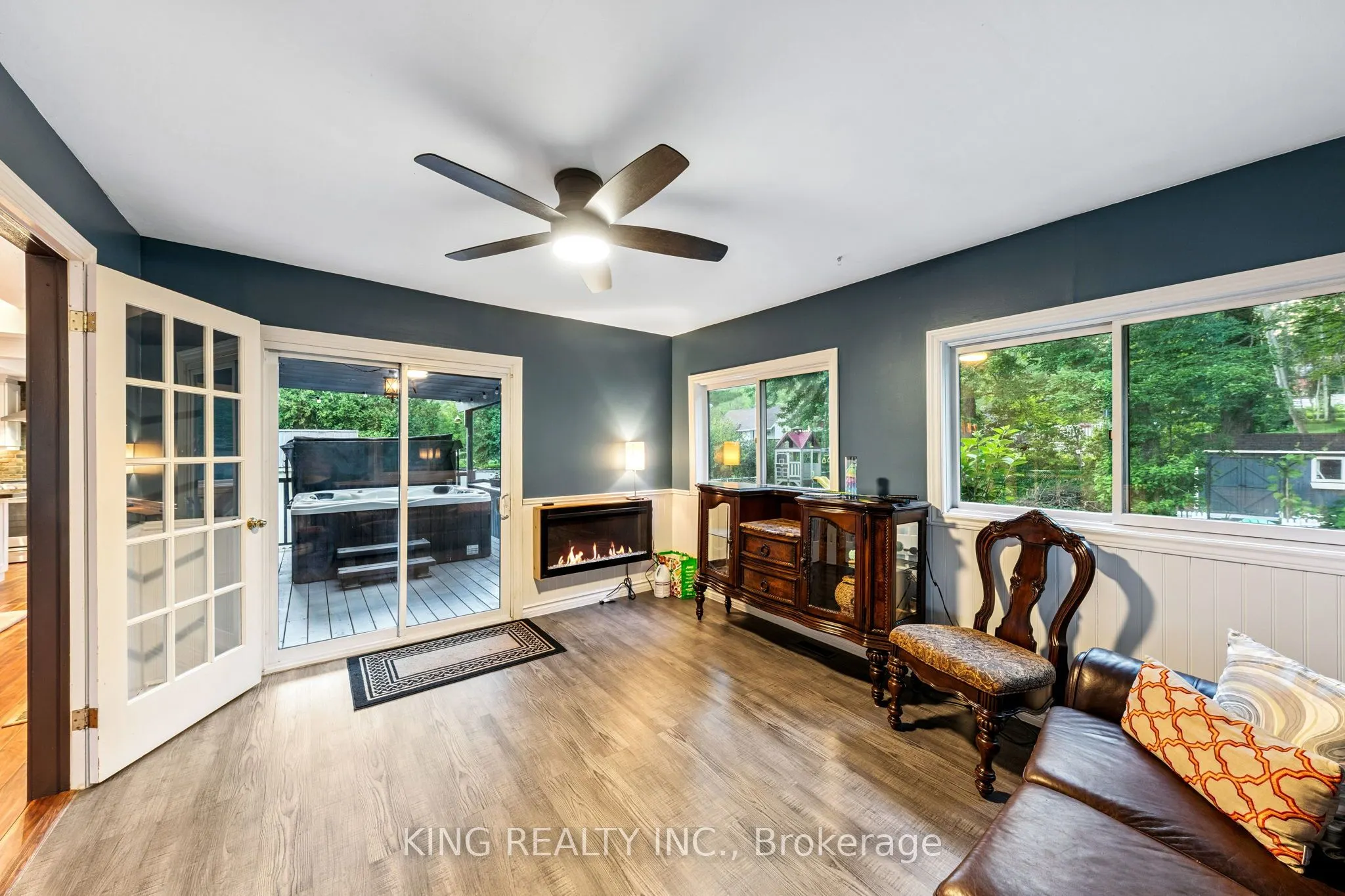 602 CHAMPLAIN Road