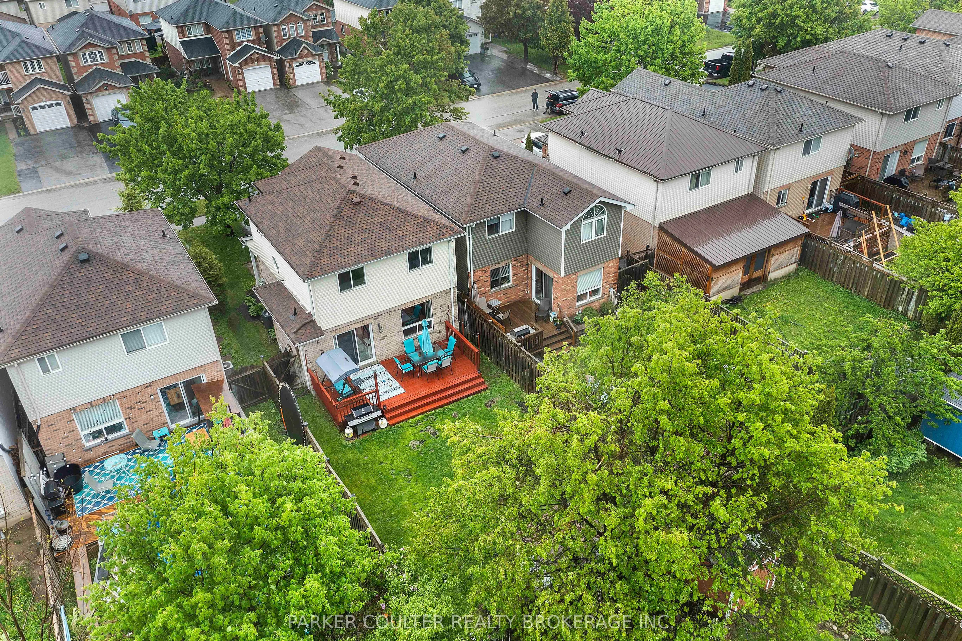 173 Julia Crescent