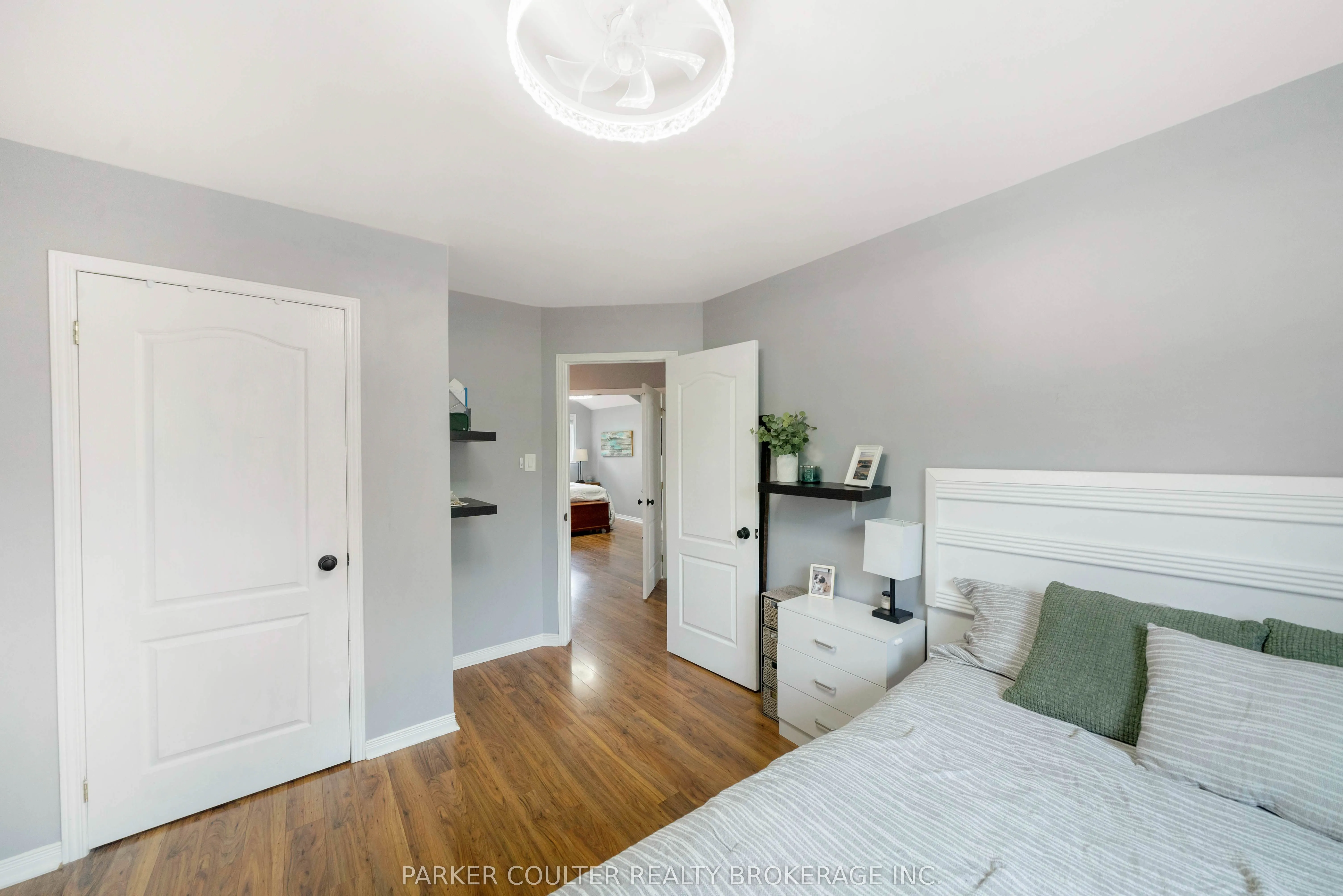 173 Julia Crescent