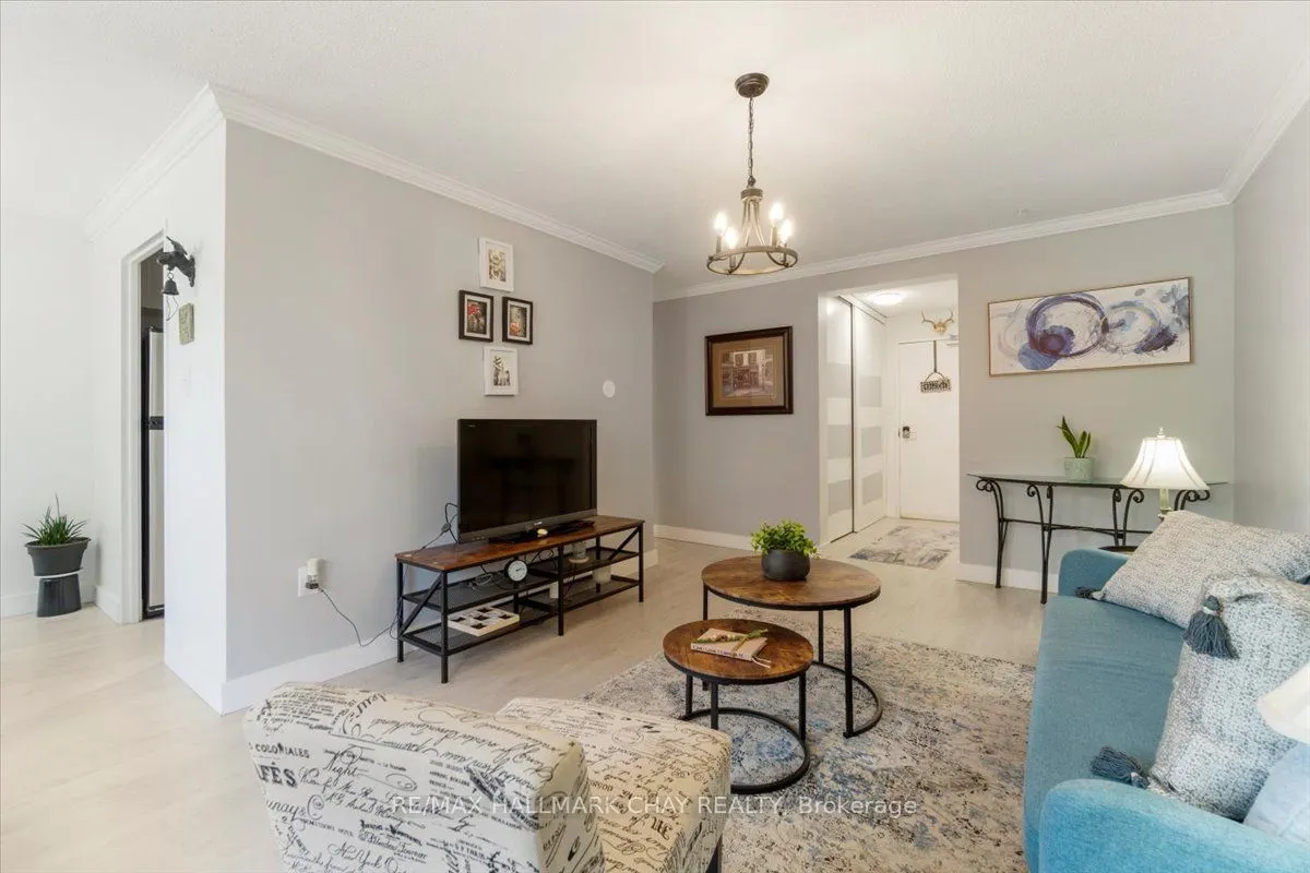 2 Albert Street, #43