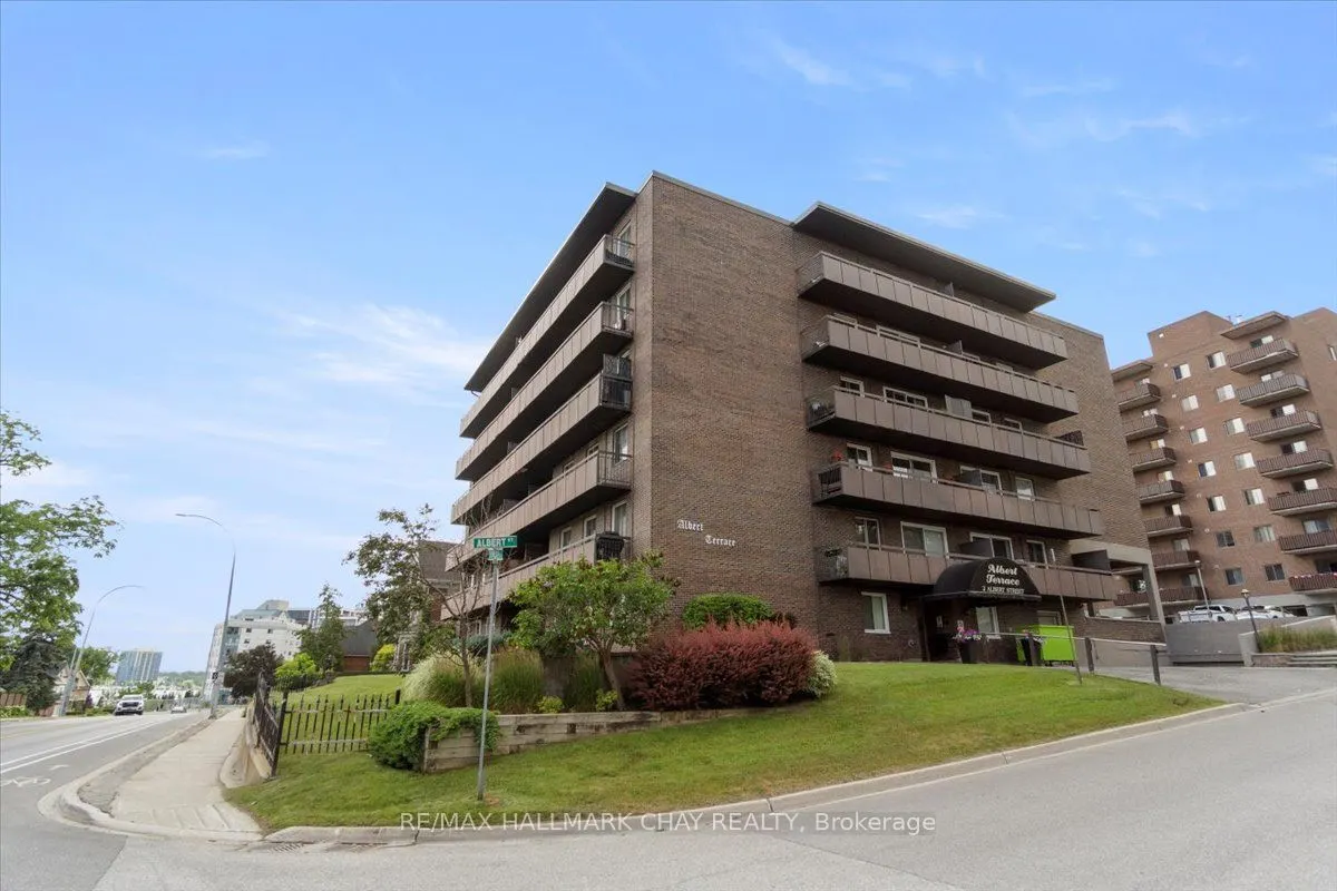 2 Albert Street, #43
