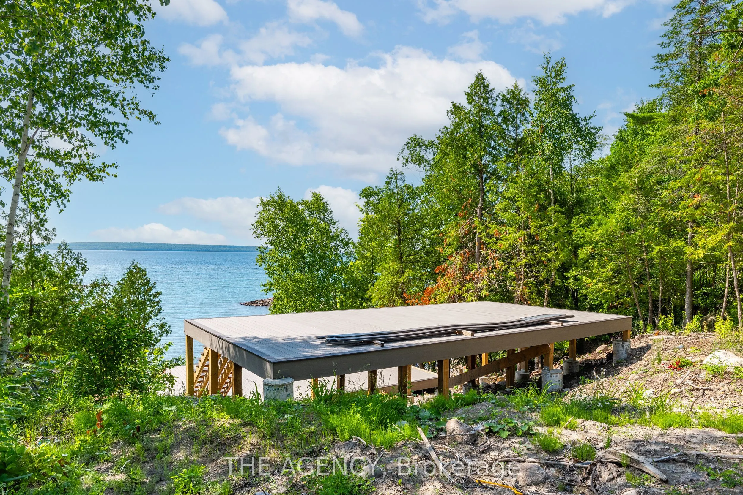 466 Silver Birch Drive