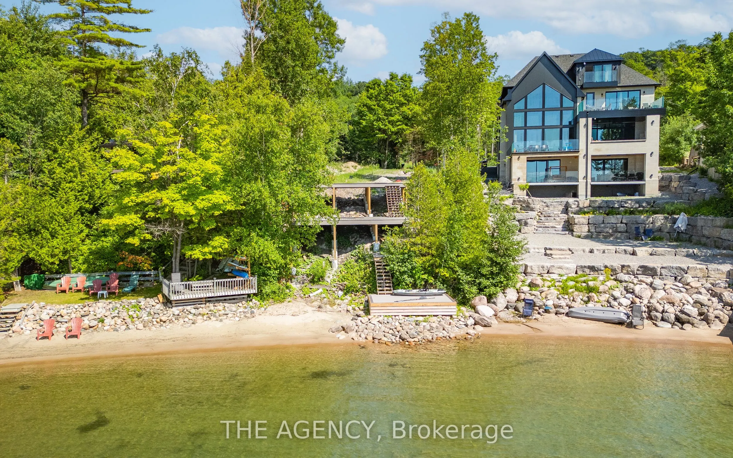 466 Silver Birch Drive