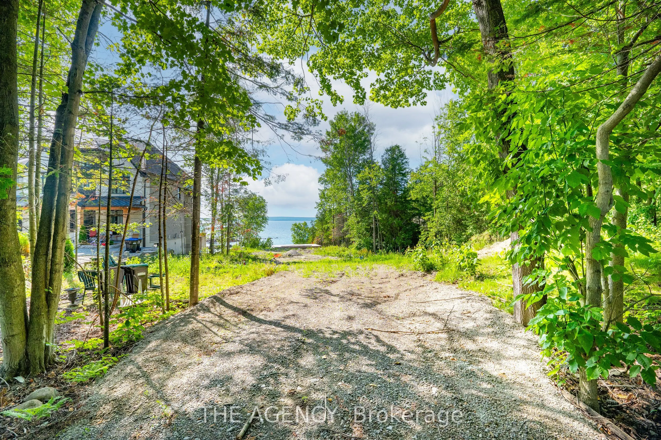 466 Silver Birch Drive