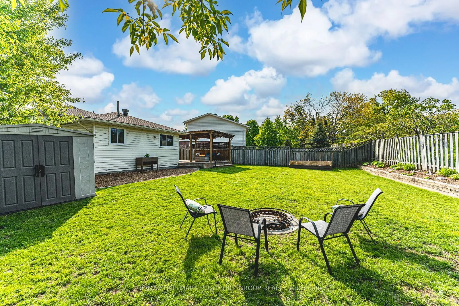 40 McConkey Place
