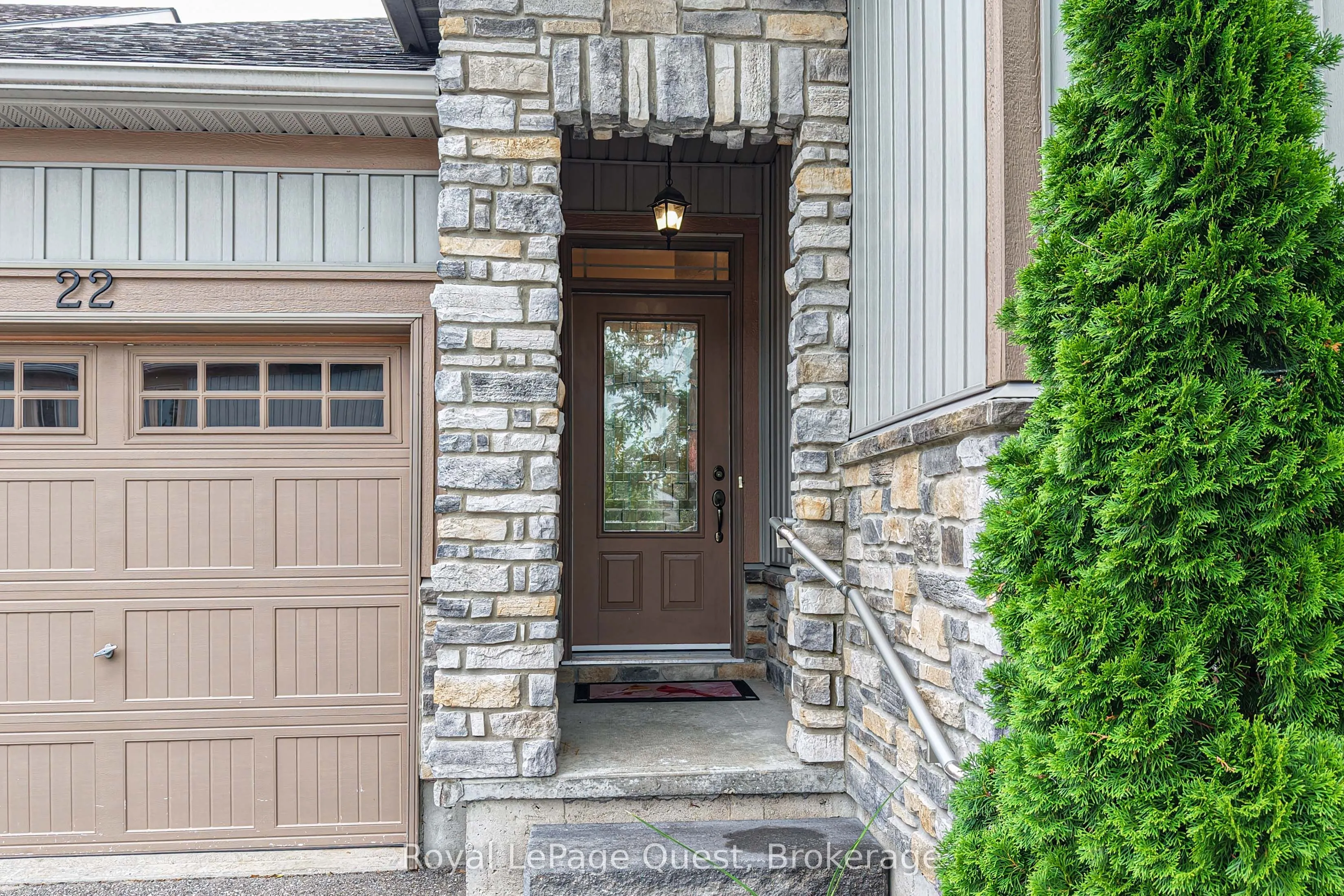 22 Canterbury Circle