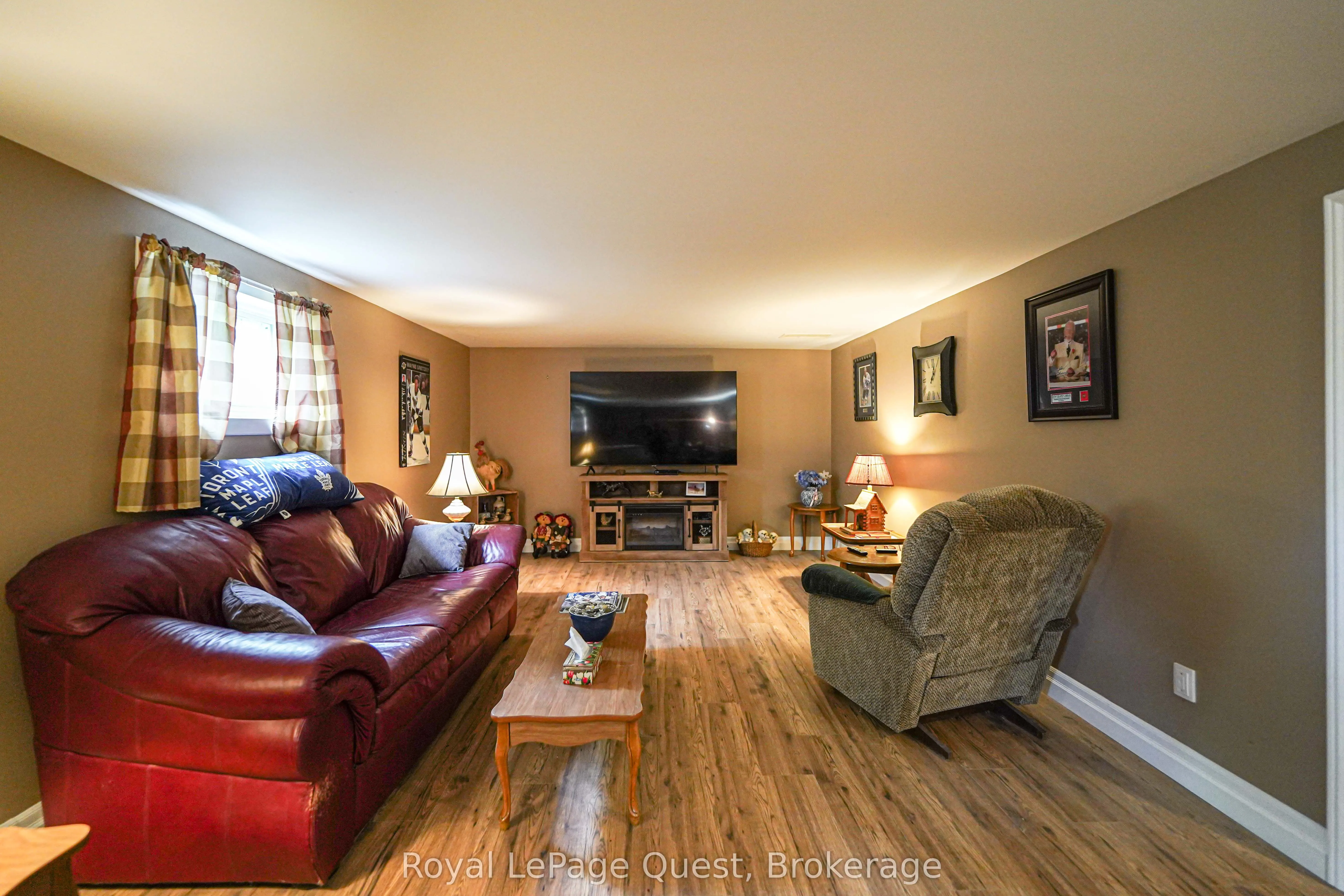 3891 Monck Road