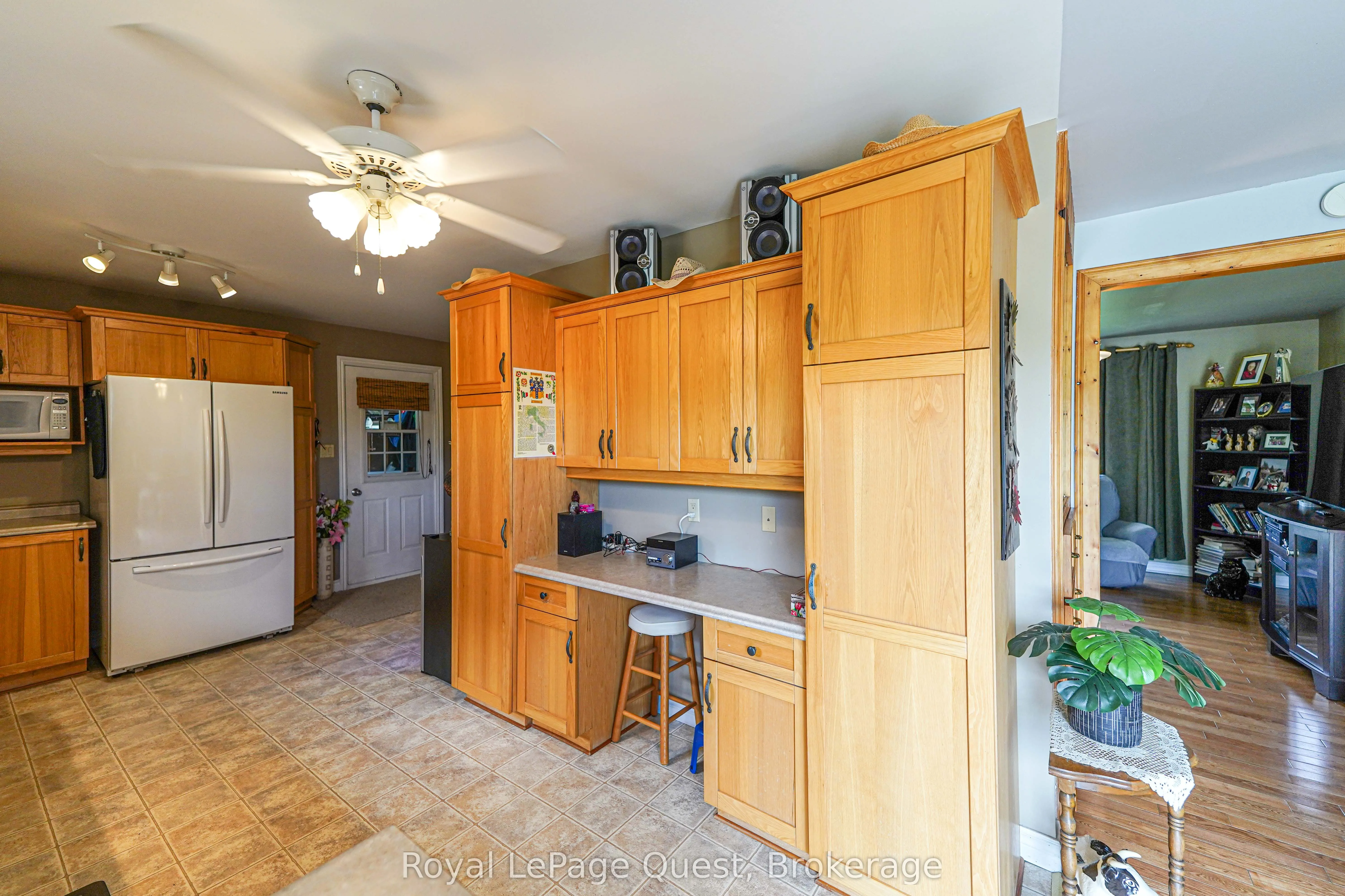3891 Monck Road