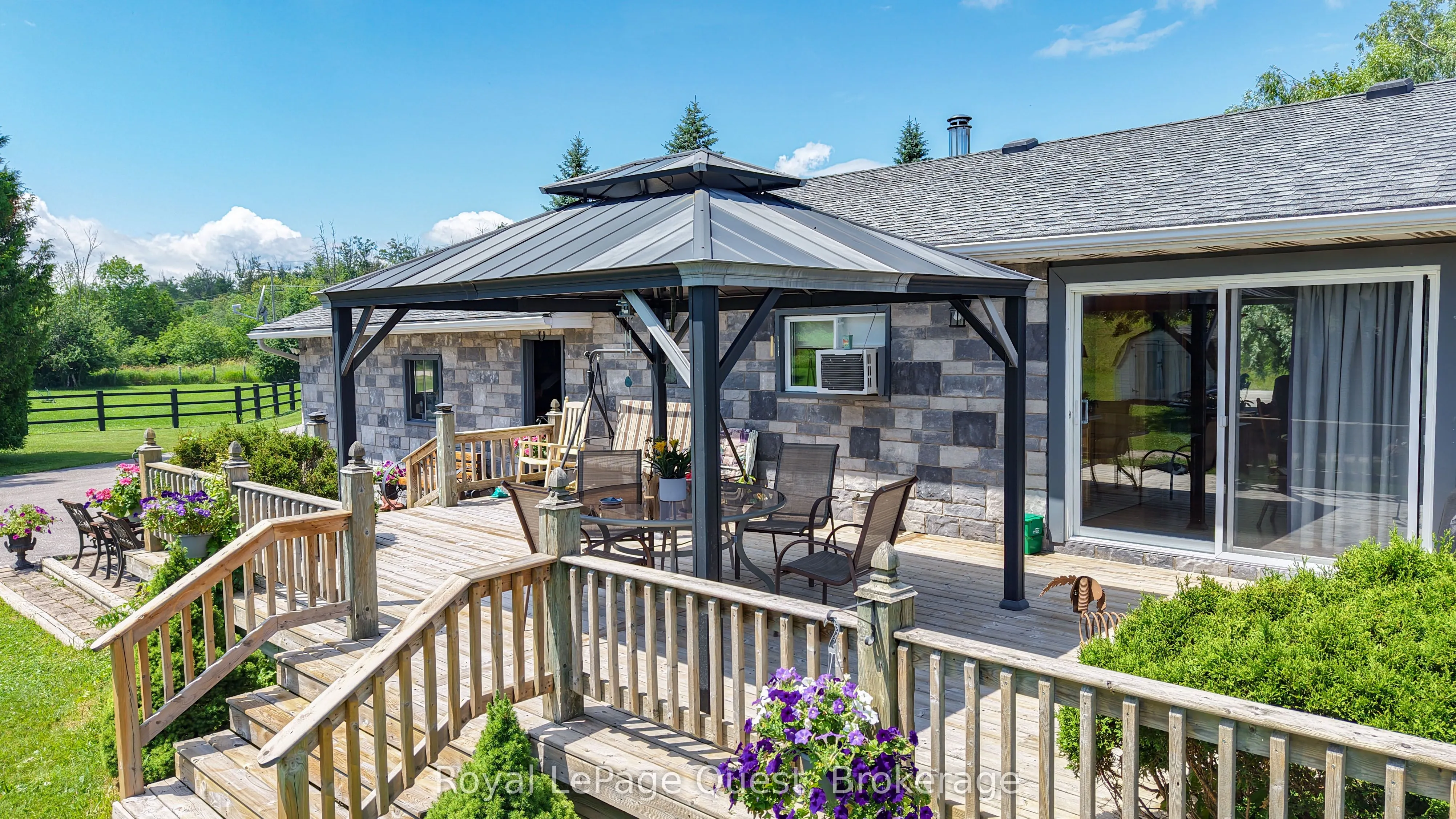 3891 Monck Road