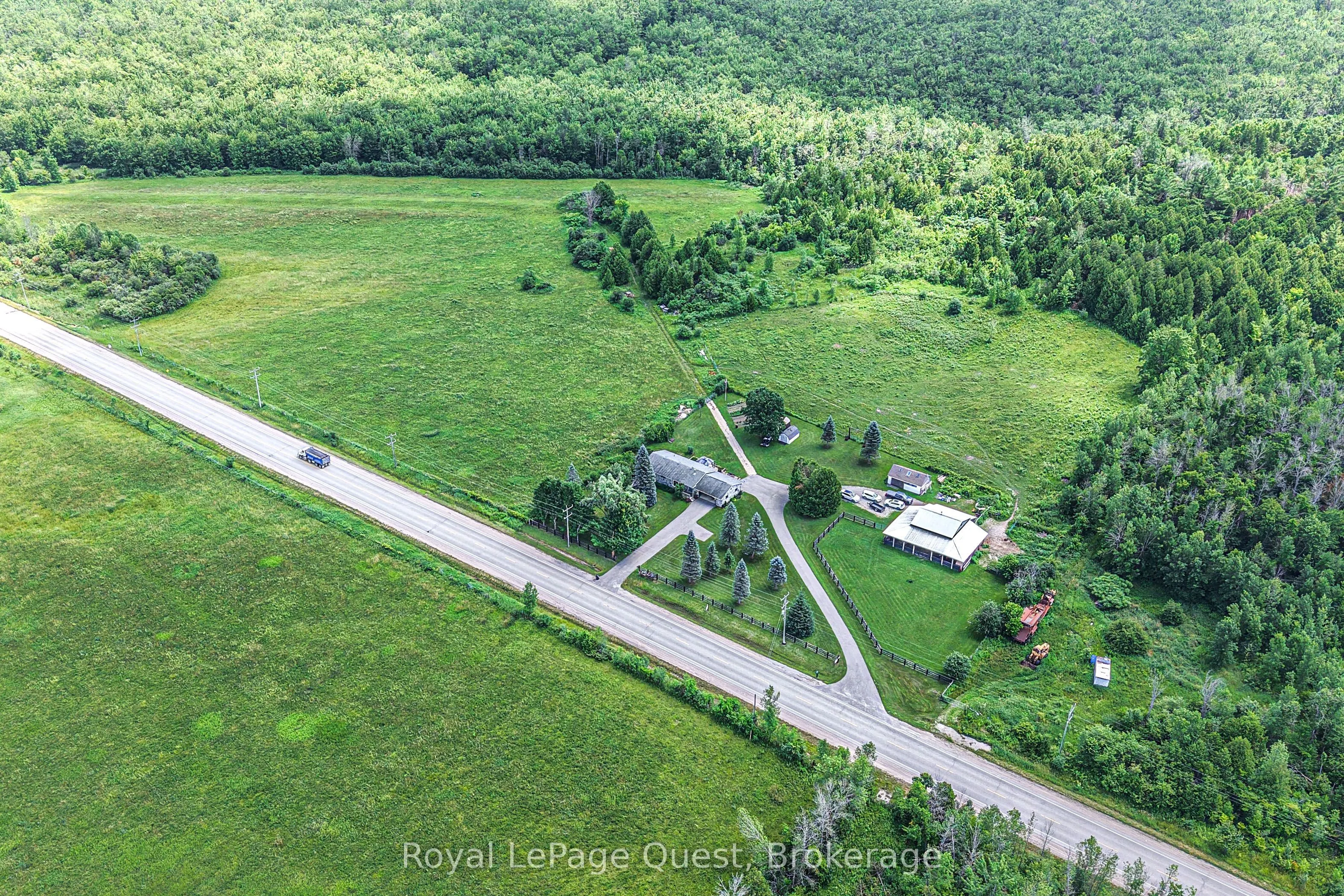 3891 Monck Road