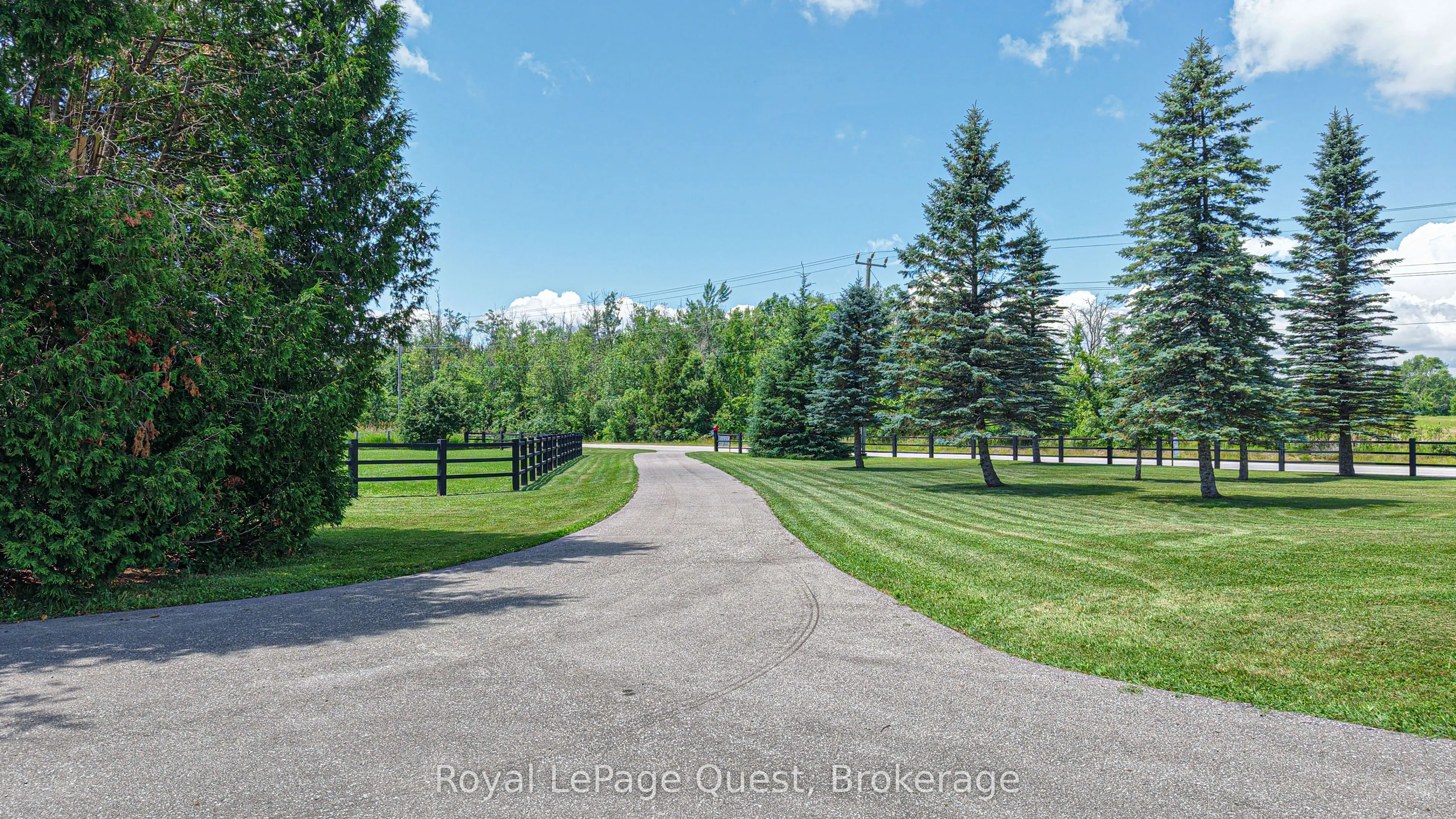 3891 Monck Road