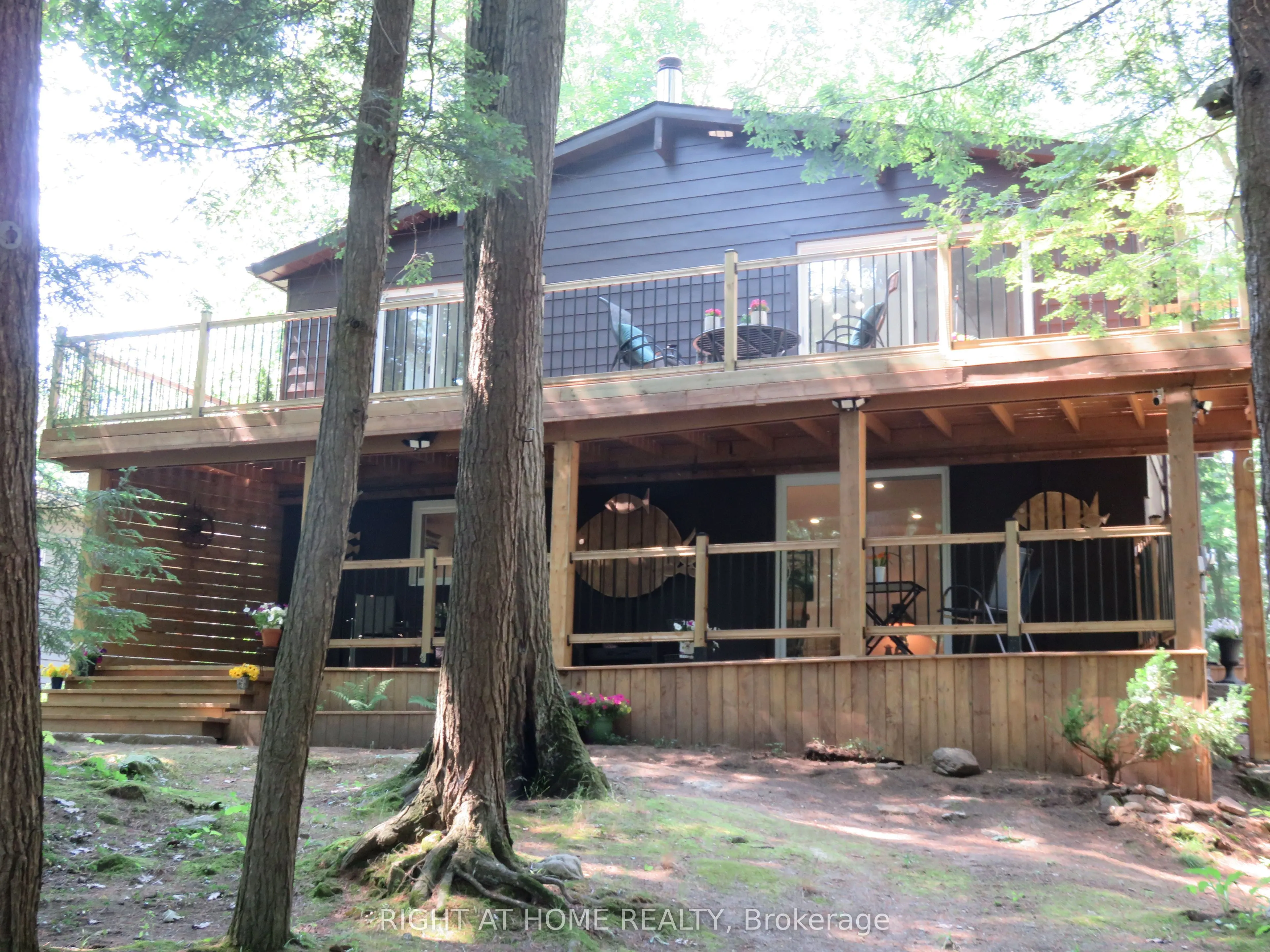 7459 Island Crescent