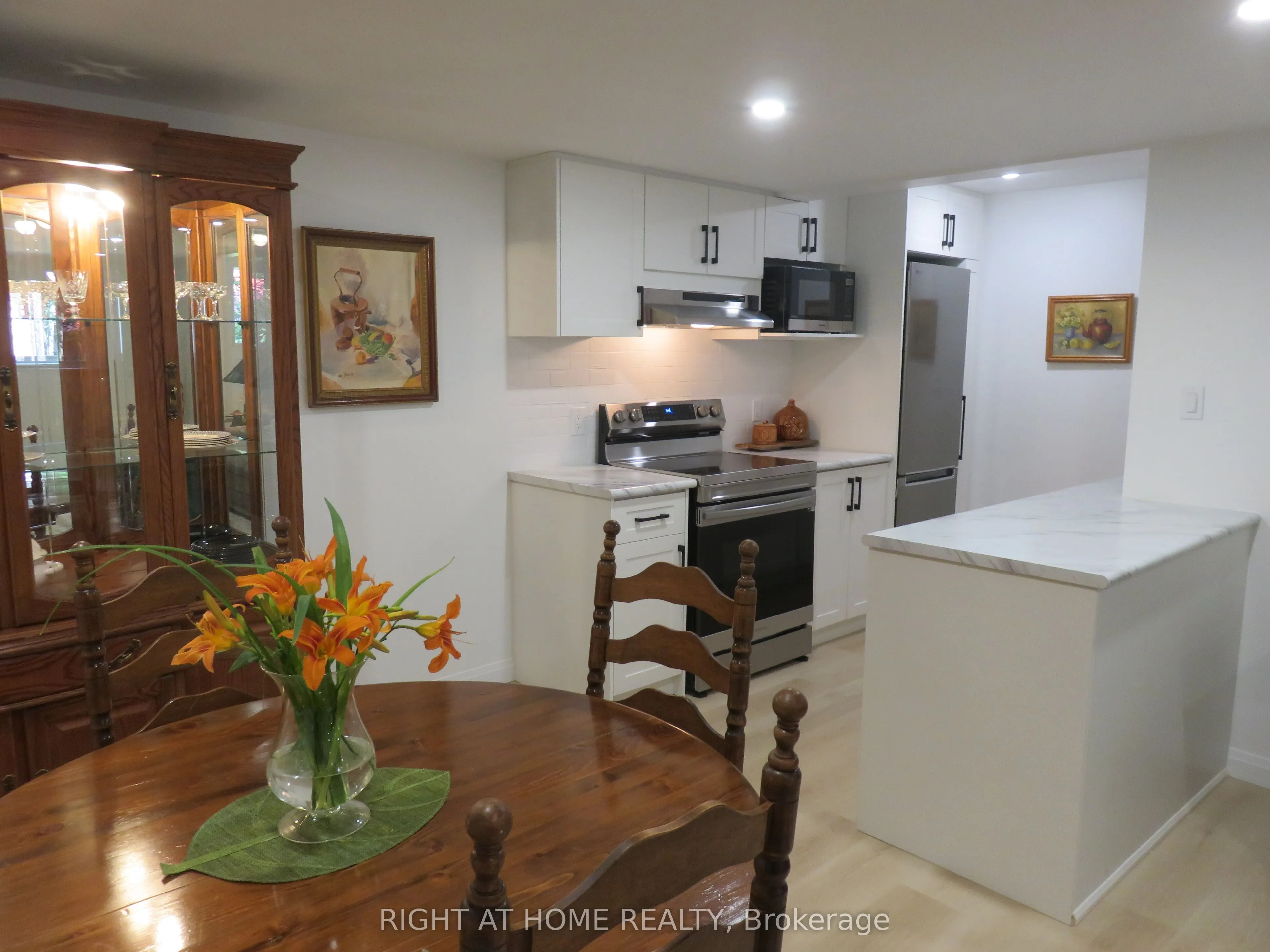 7459 Island Crescent