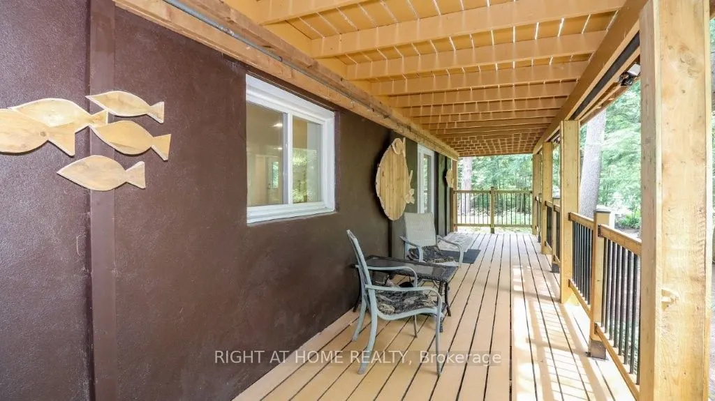 7459 Island Crescent