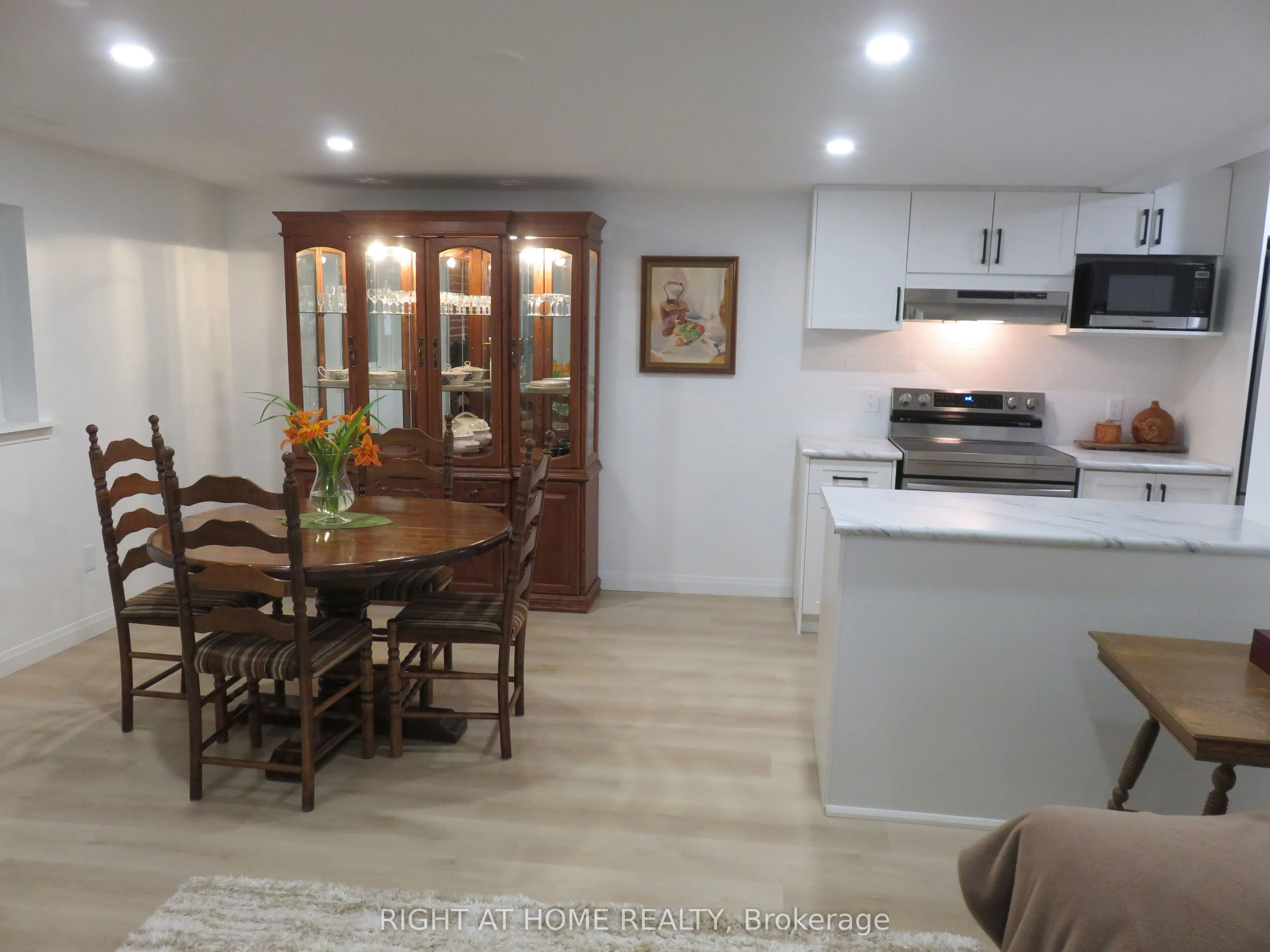 7459 Island Crescent