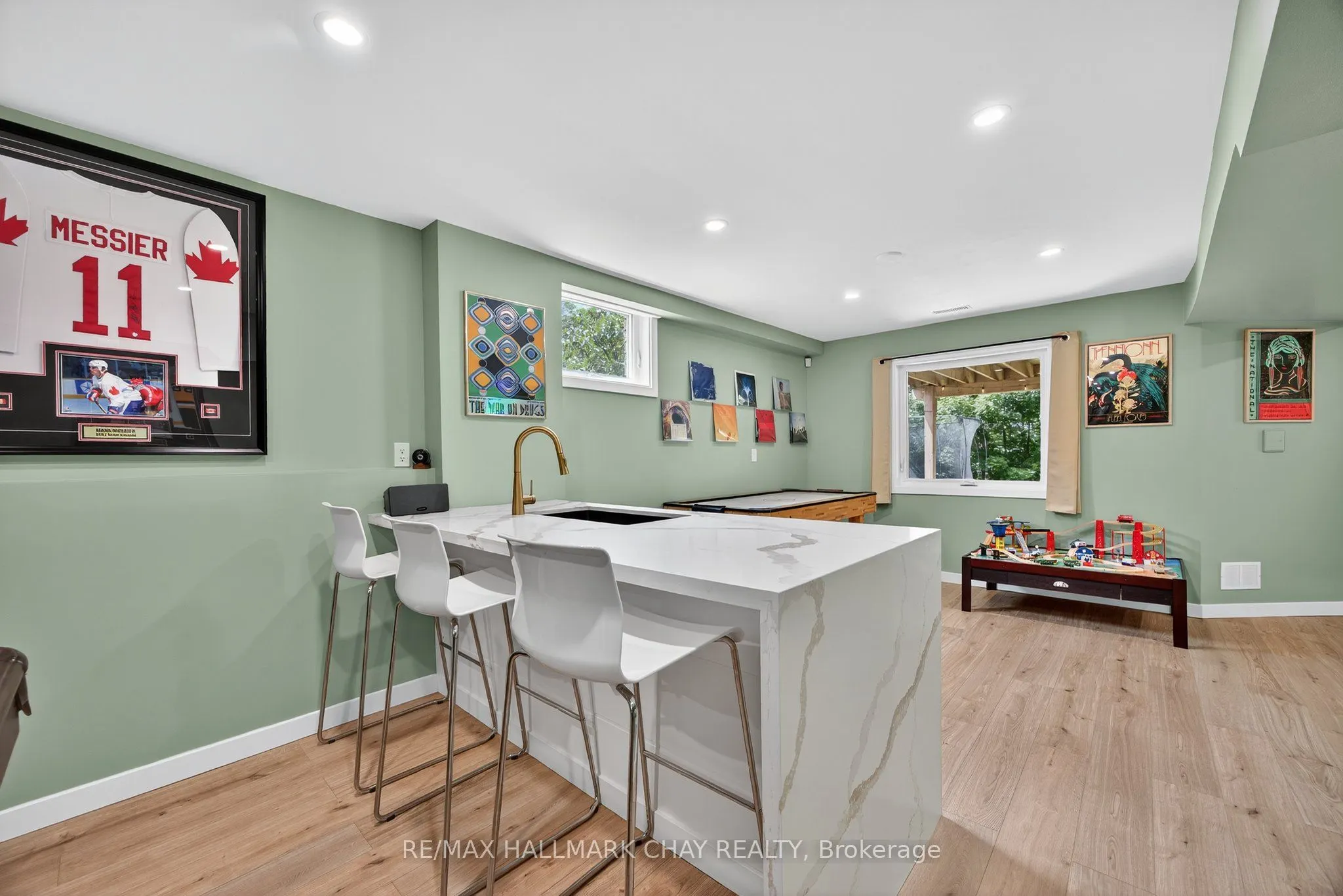 32 Holly Meadow Road