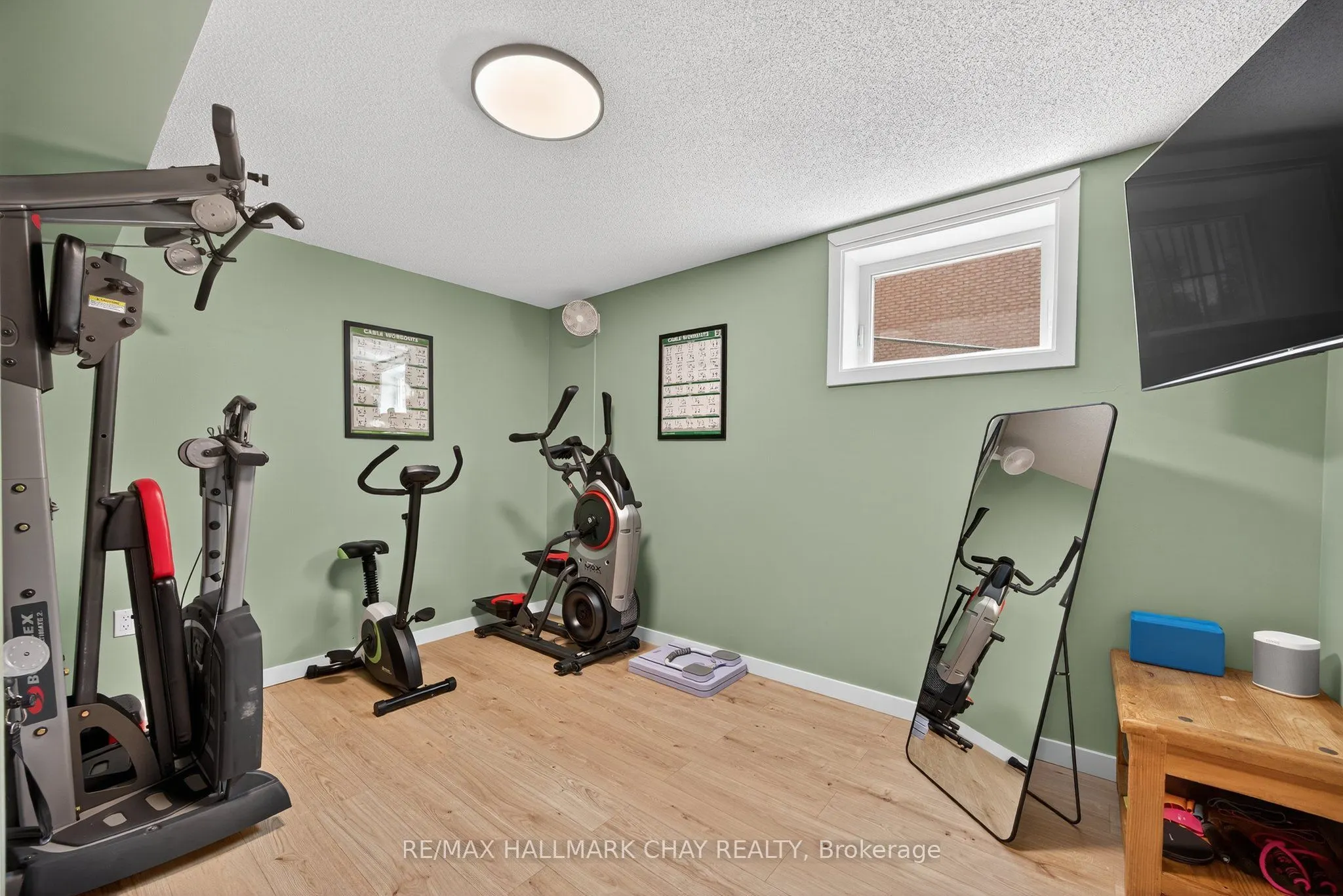 32 Holly Meadow Road