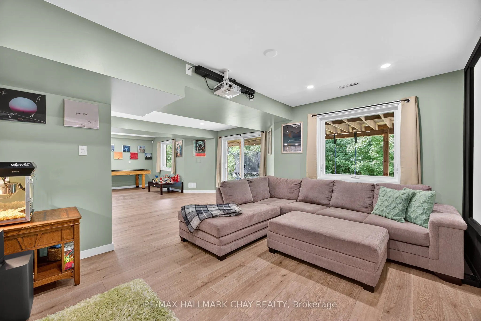 32 Holly Meadow Road