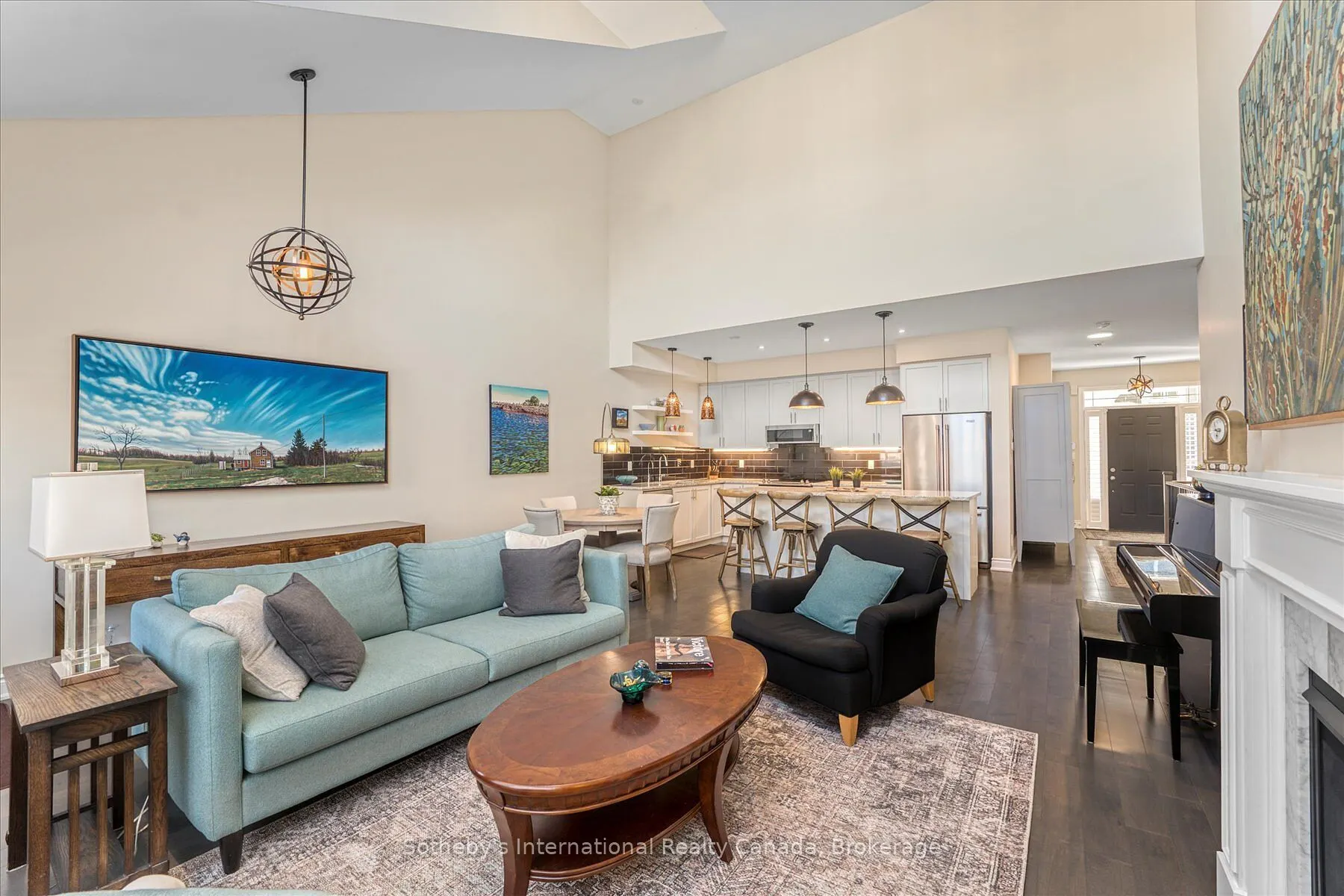 4 Emerson Mews, #13