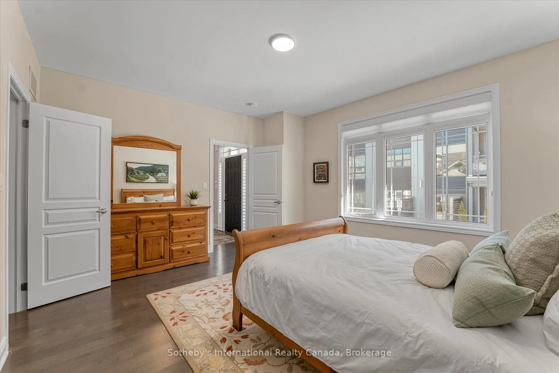 4 Emerson Mews, #13