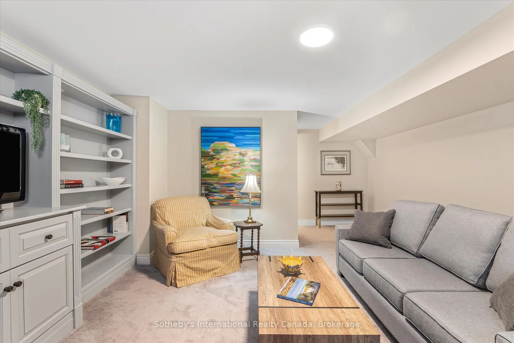 4 Emerson Mews, #13