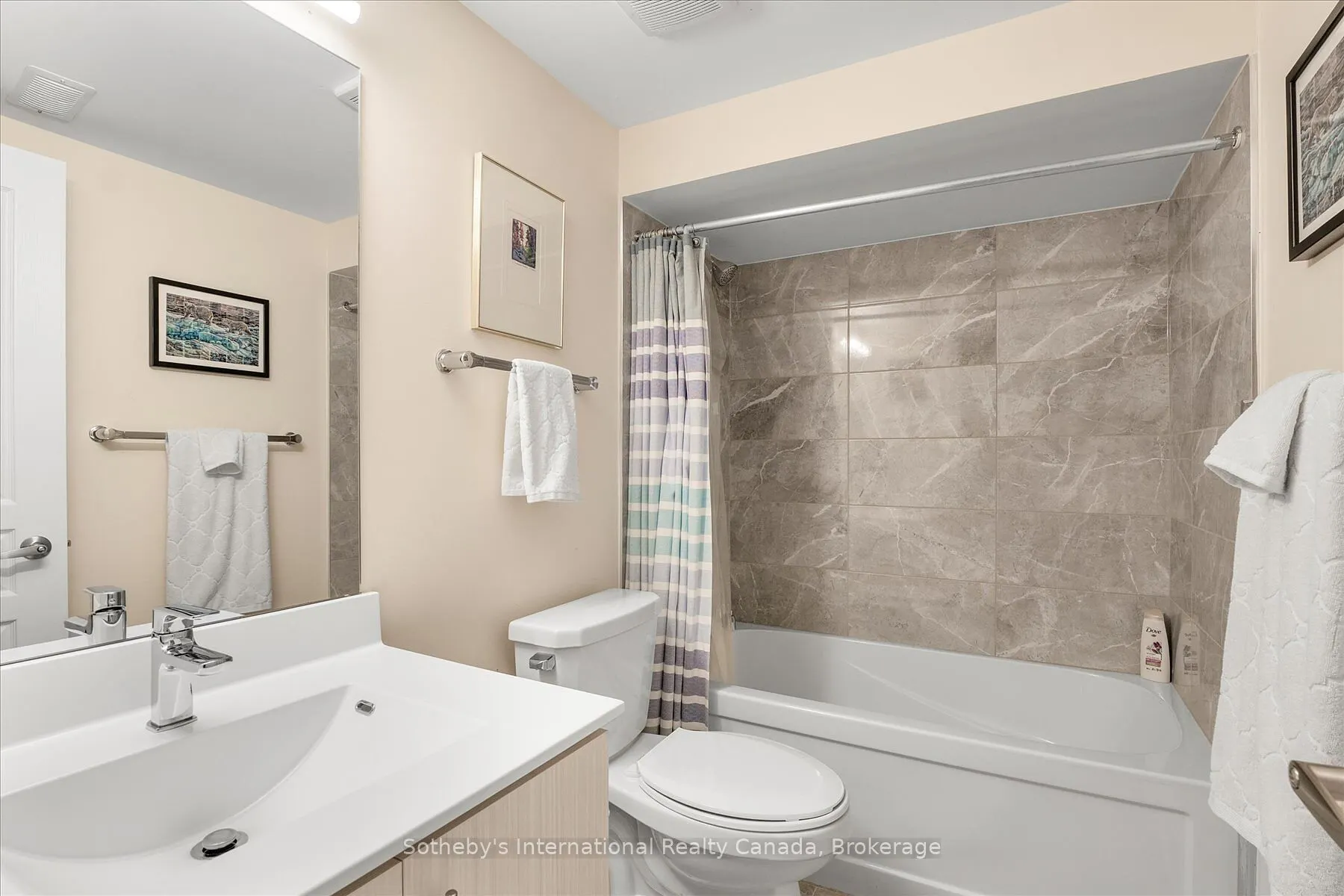 4 Emerson Mews, #13