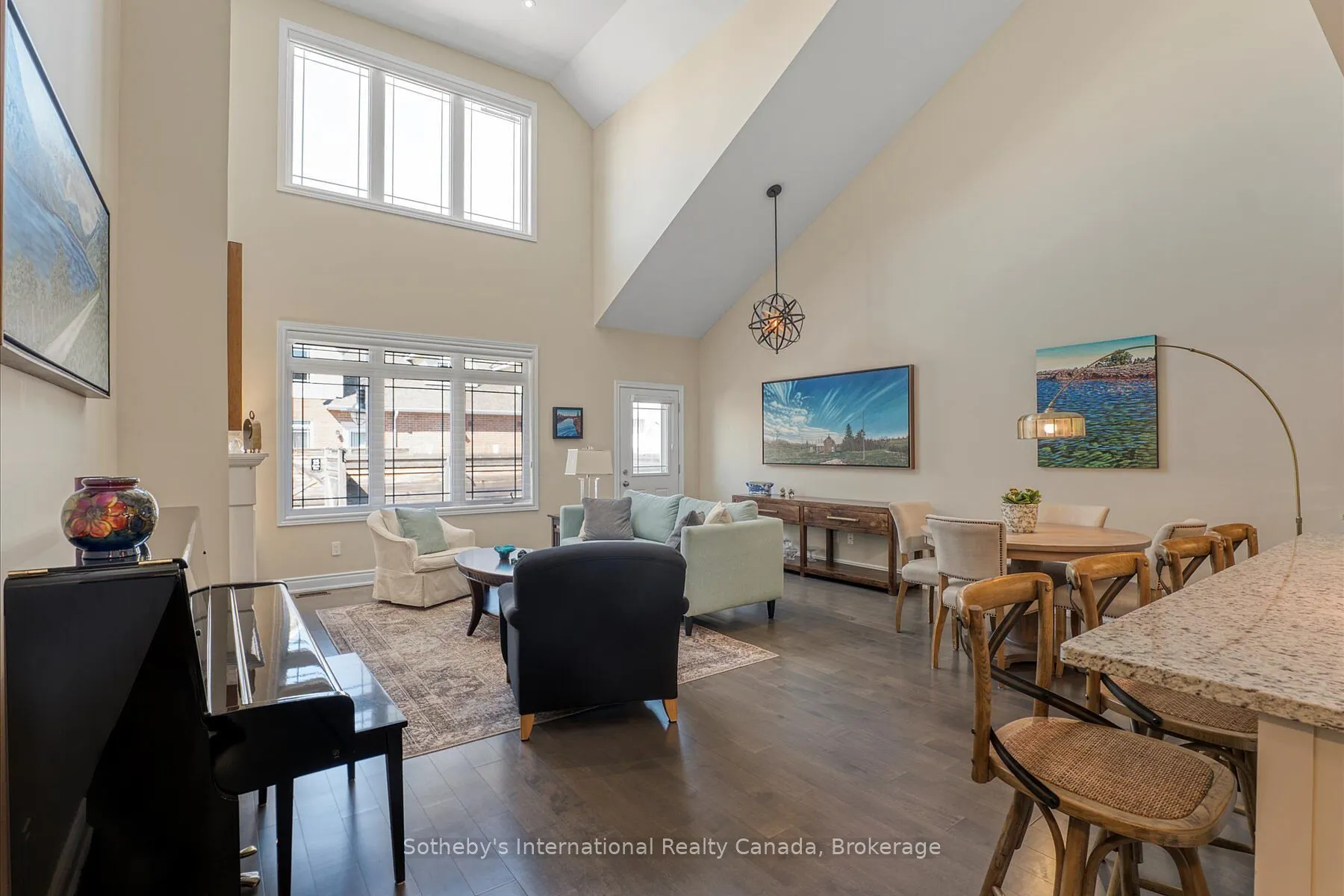 4 Emerson Mews, #13