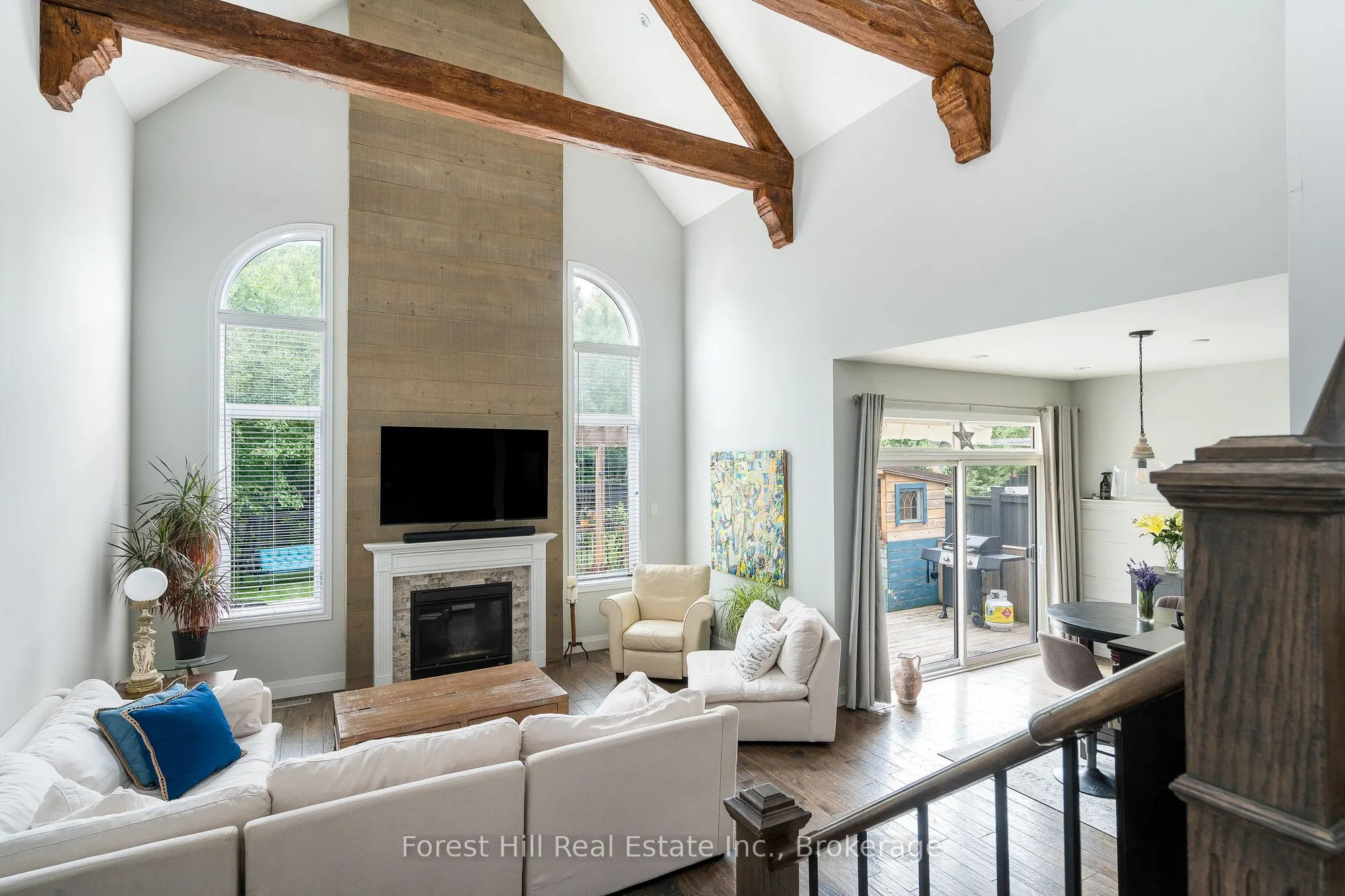 62 Silver Crescent