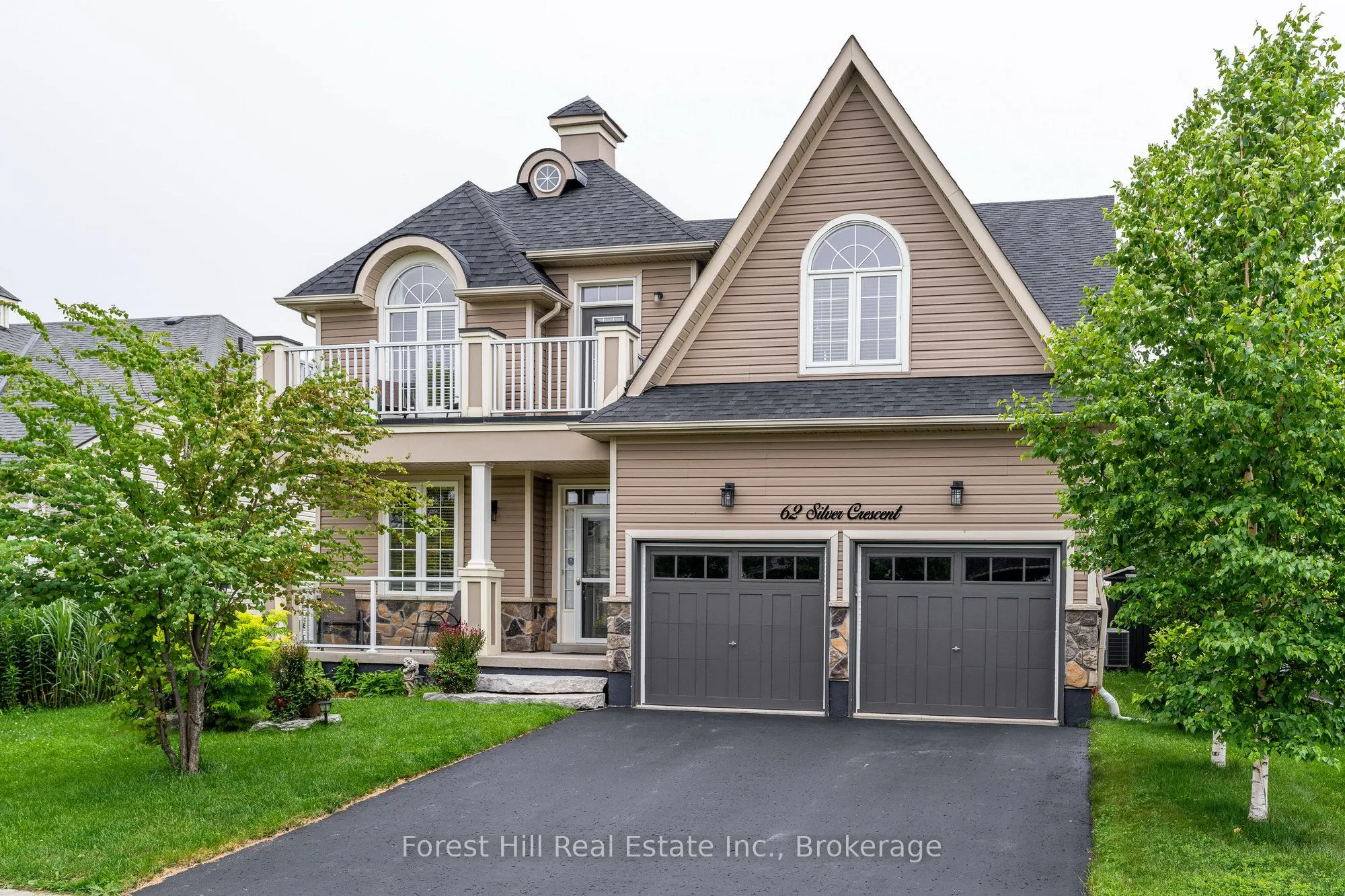 62 Silver Crescent