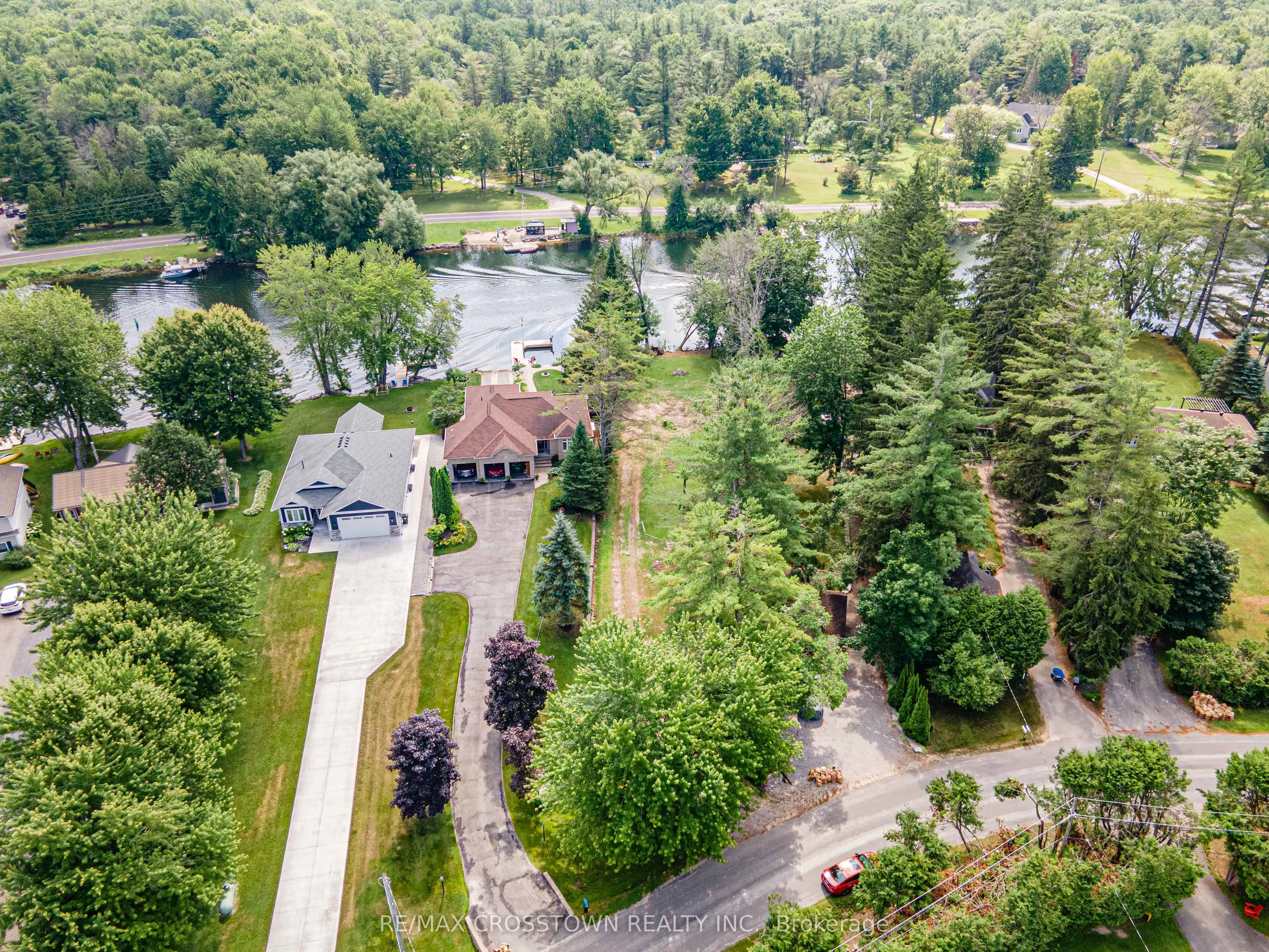 1705 Peninsula Pt Road