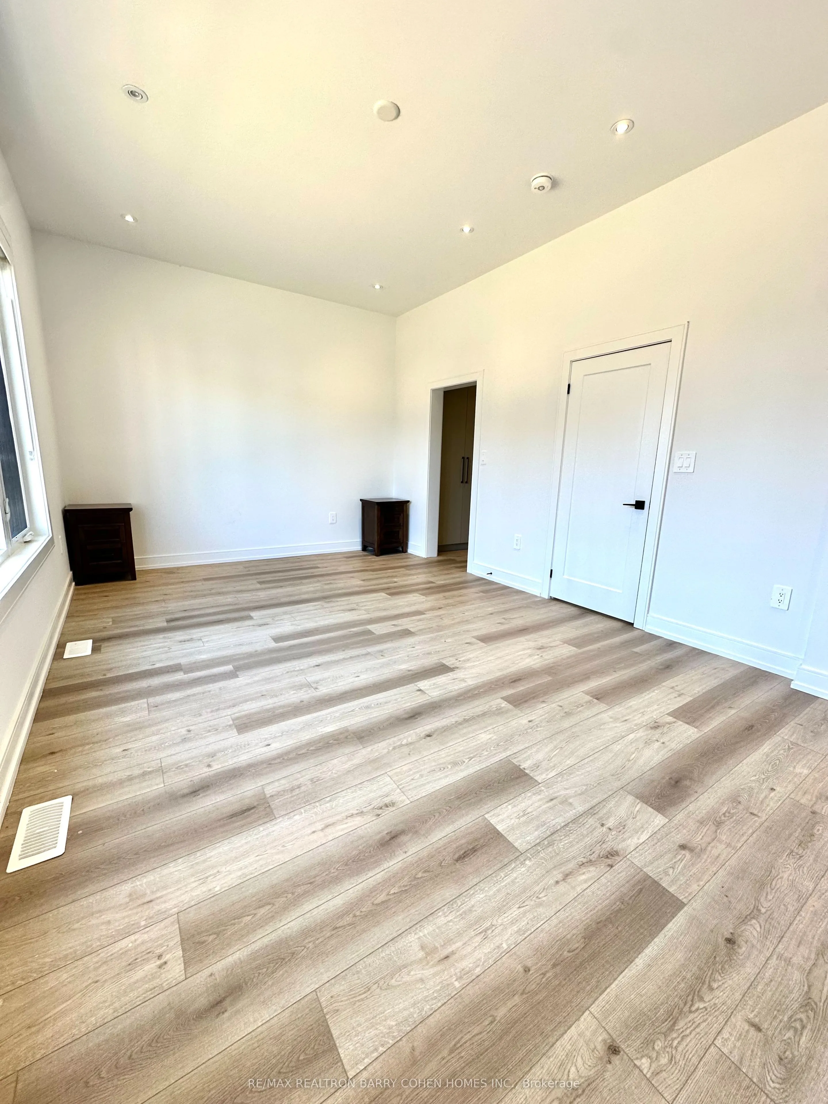 3706 Quayside Drive