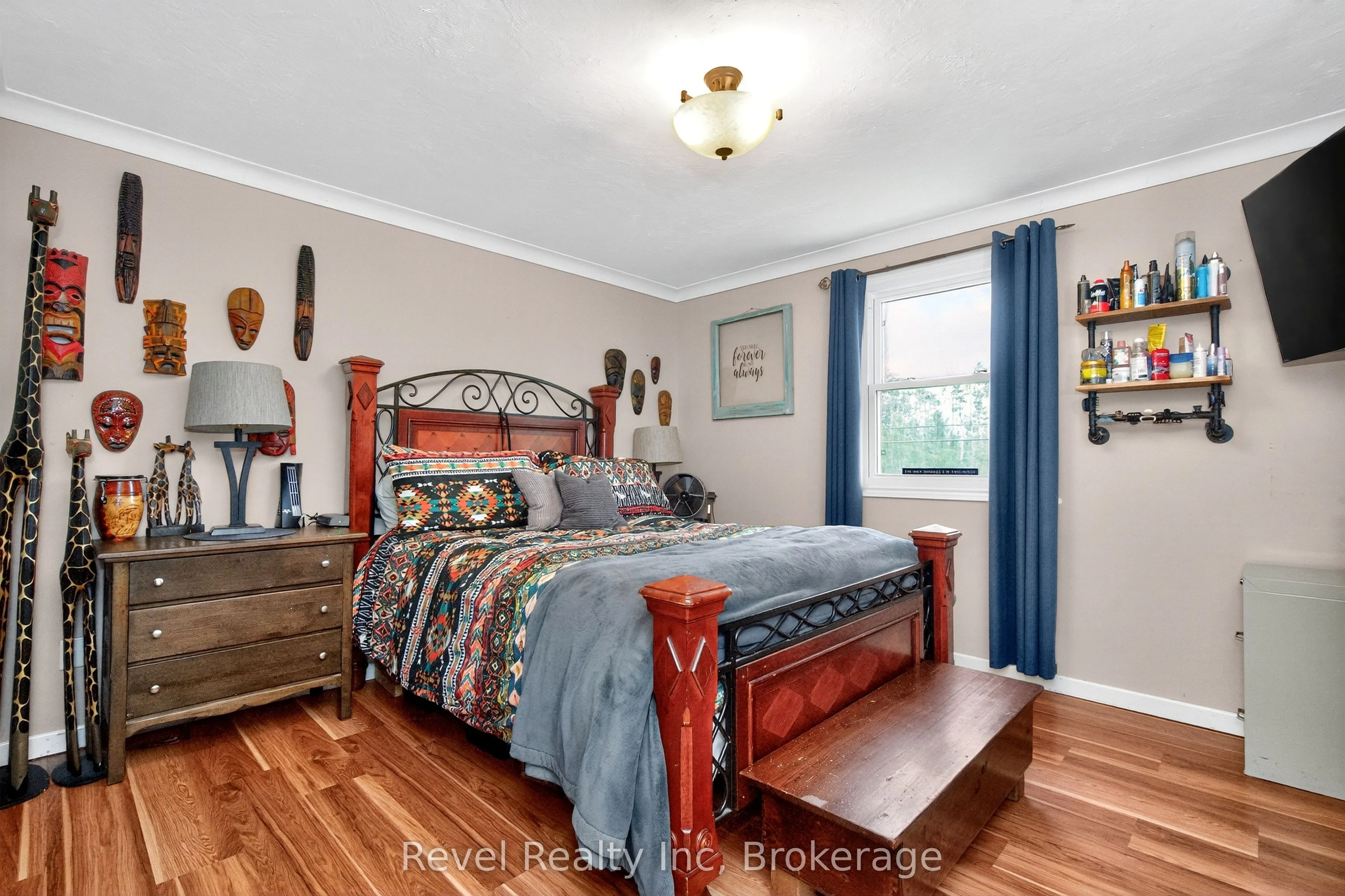 10 Jamieson Crescent
