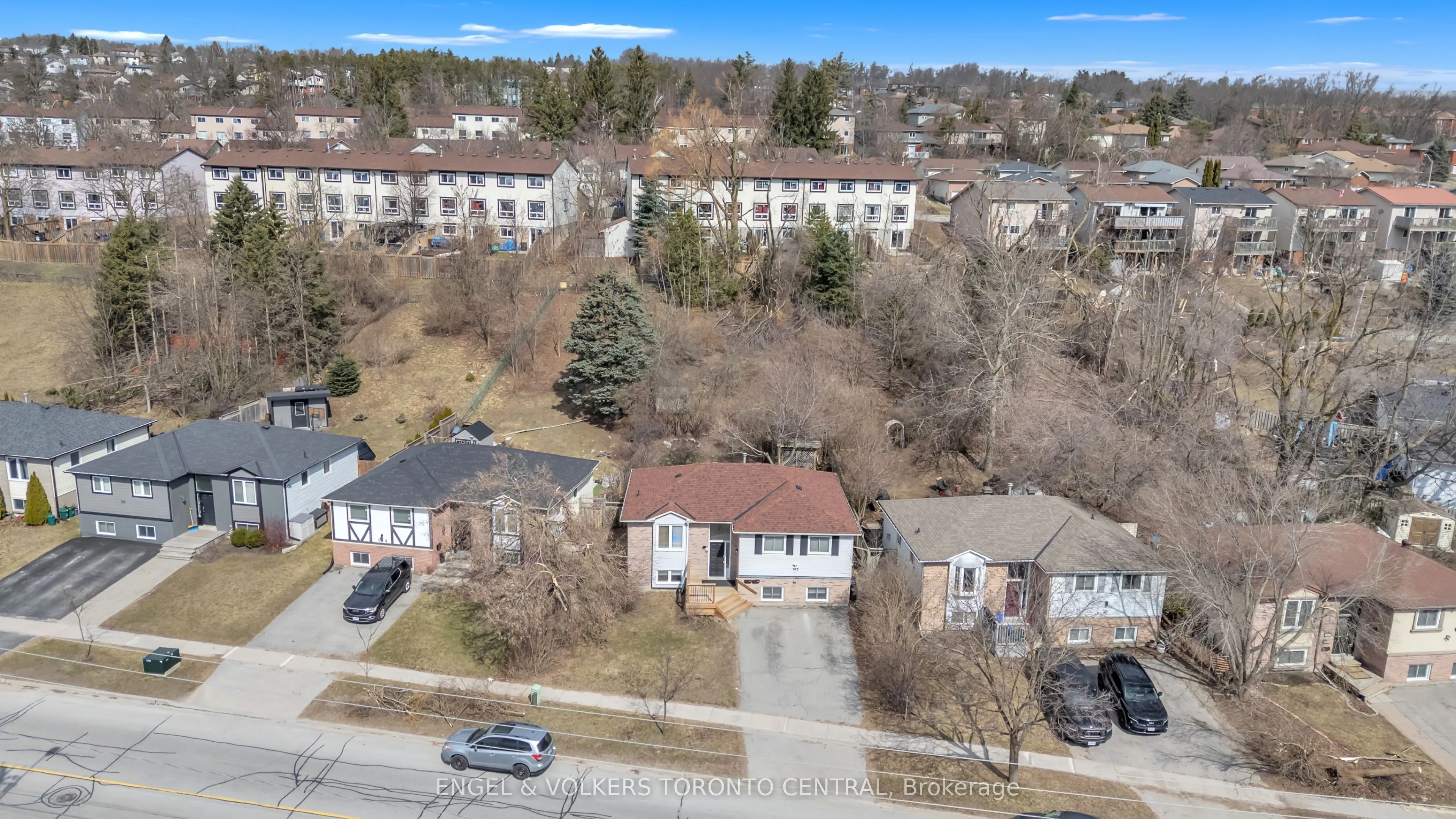 192 Edgehill Drive
