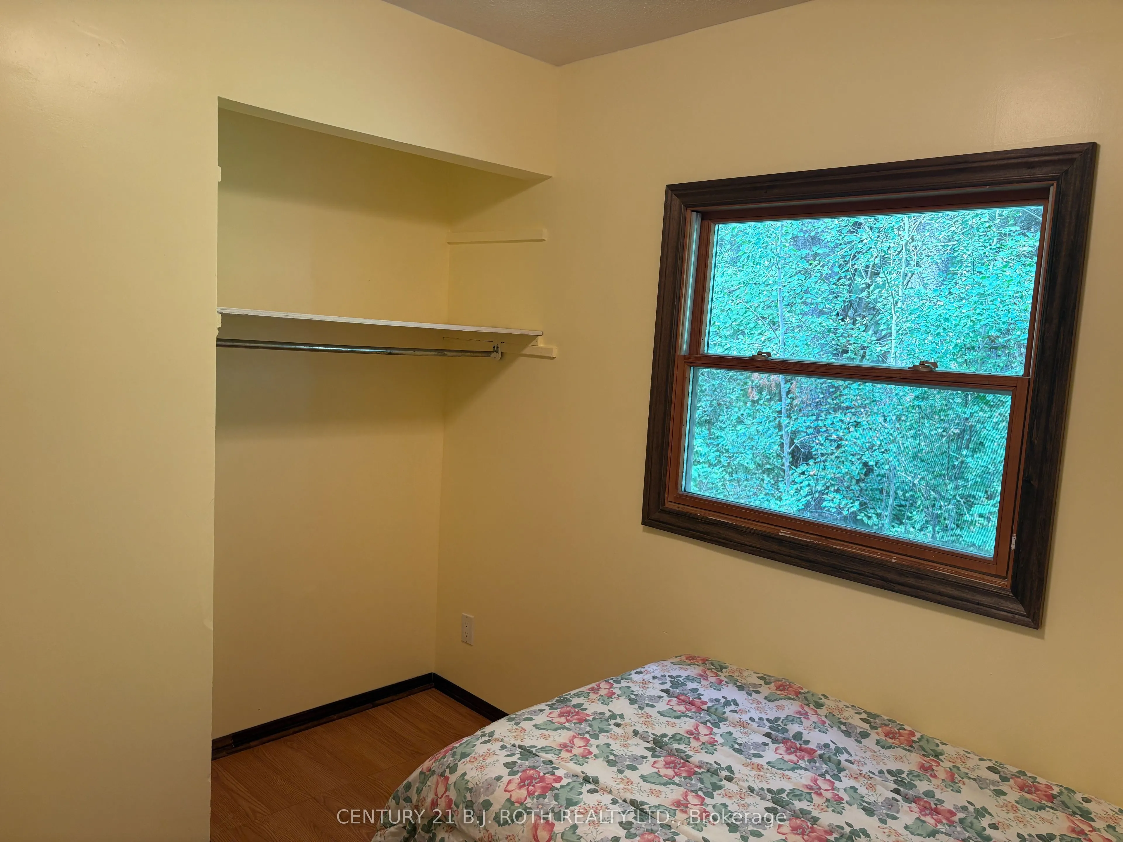 5216 90 County Road, #81