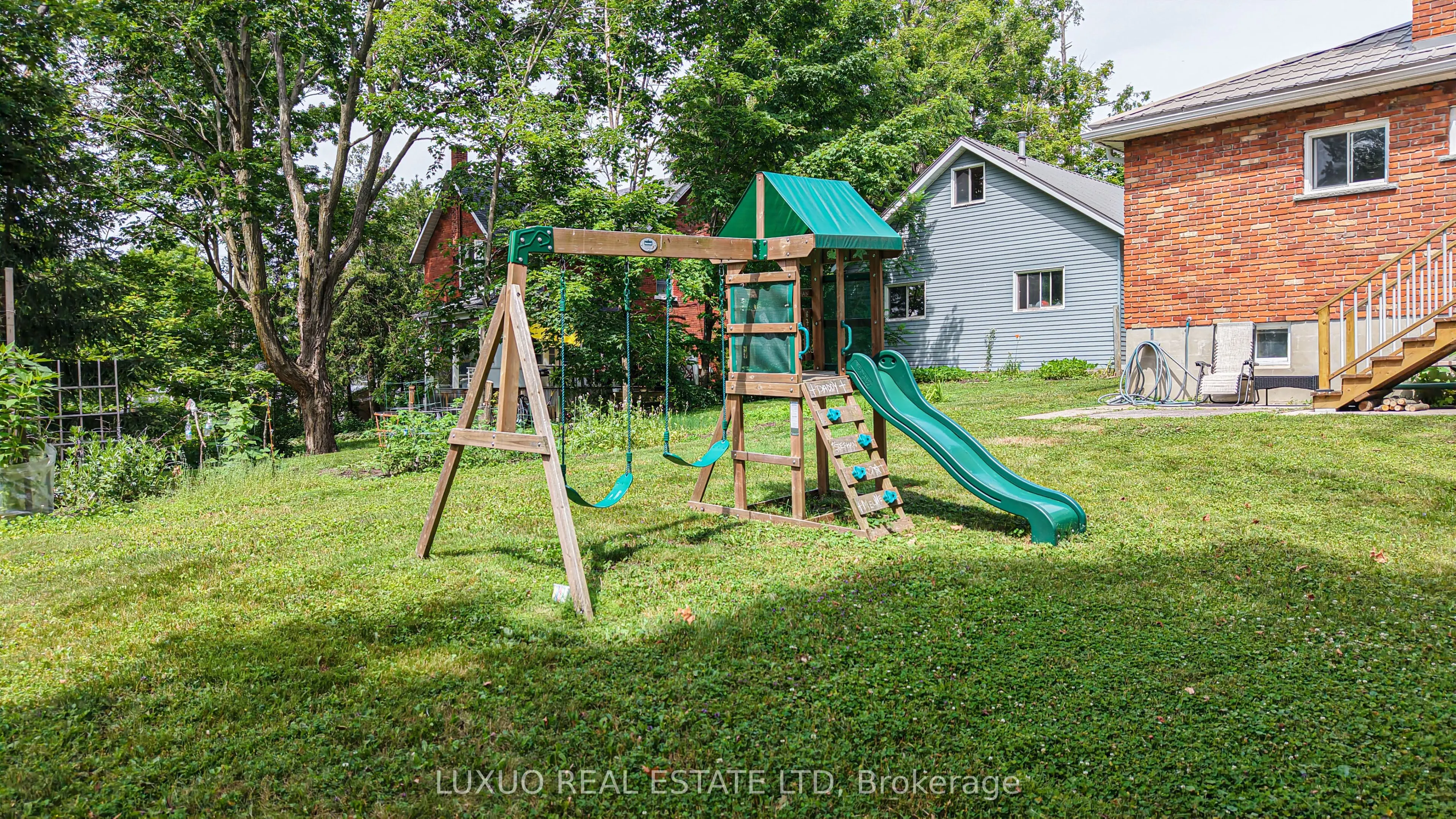 275 Barrie Road