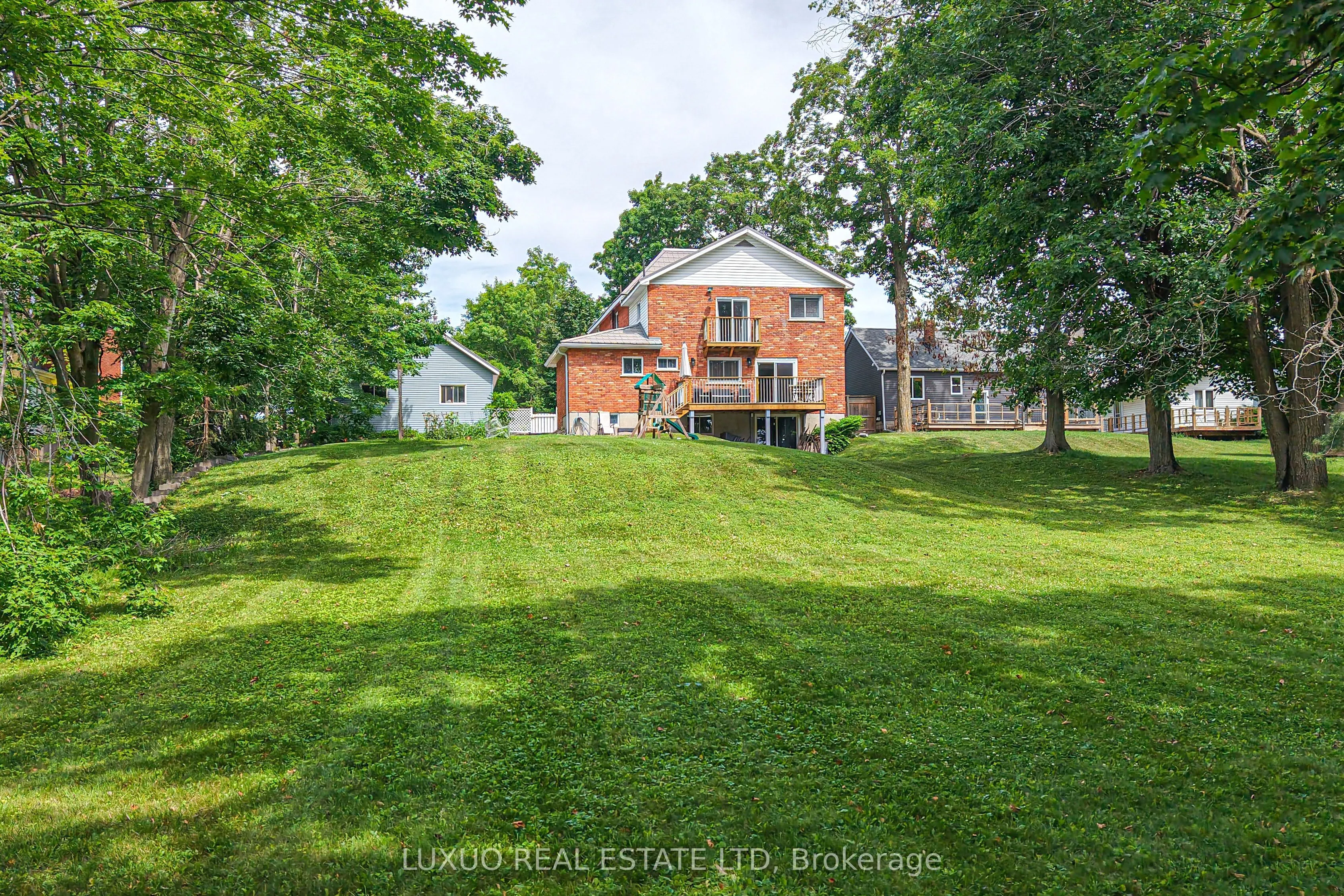 275 Barrie Road