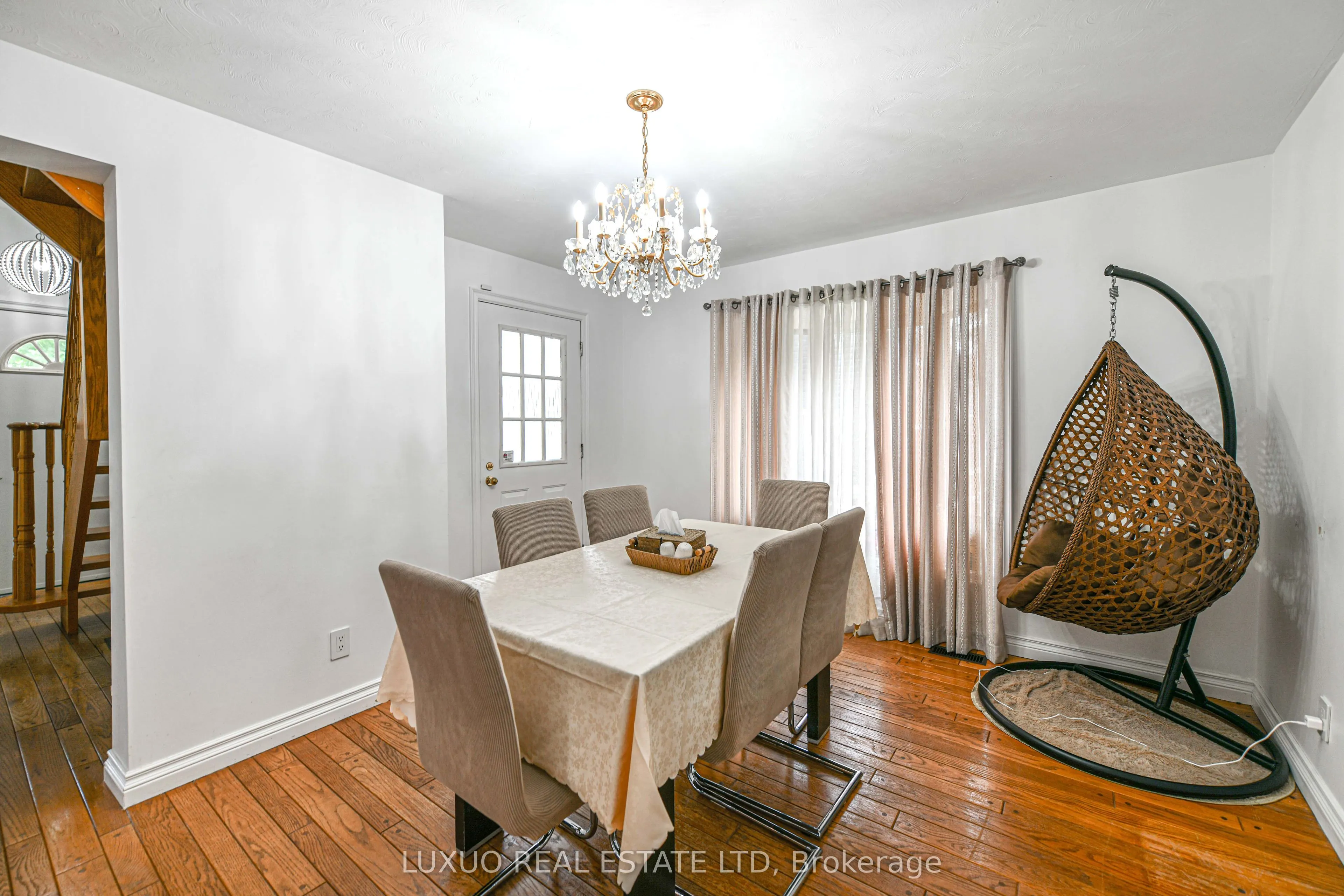 275 Barrie Road