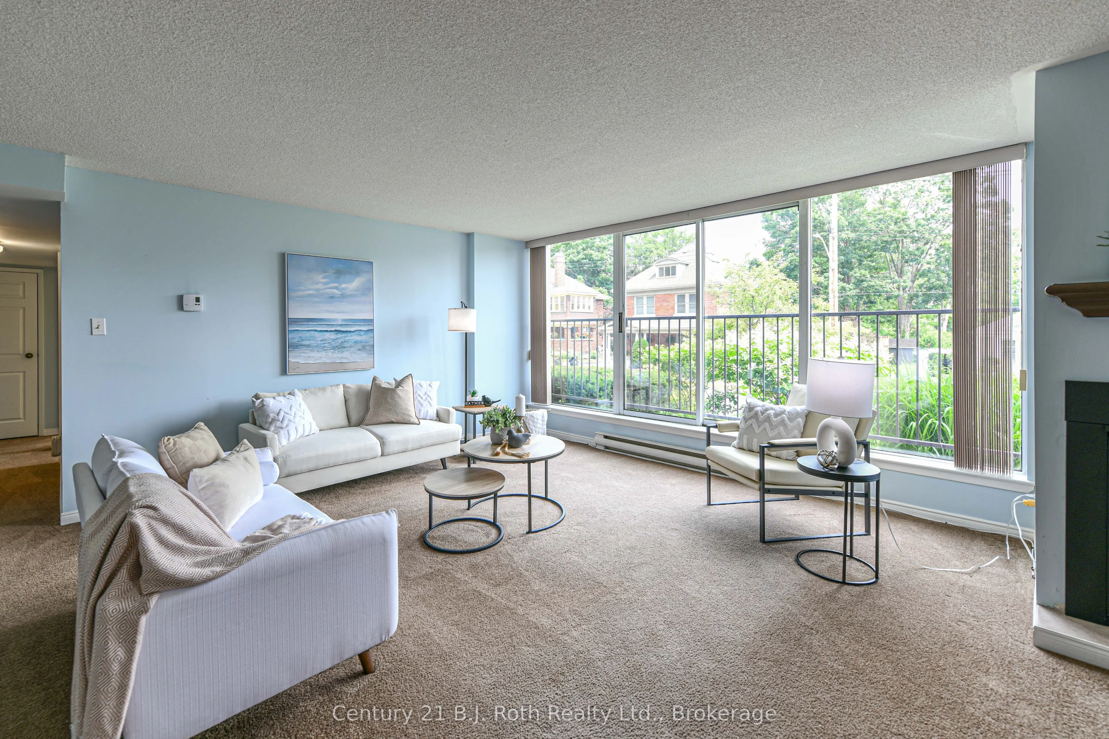 95 Matchedash Street N, #104